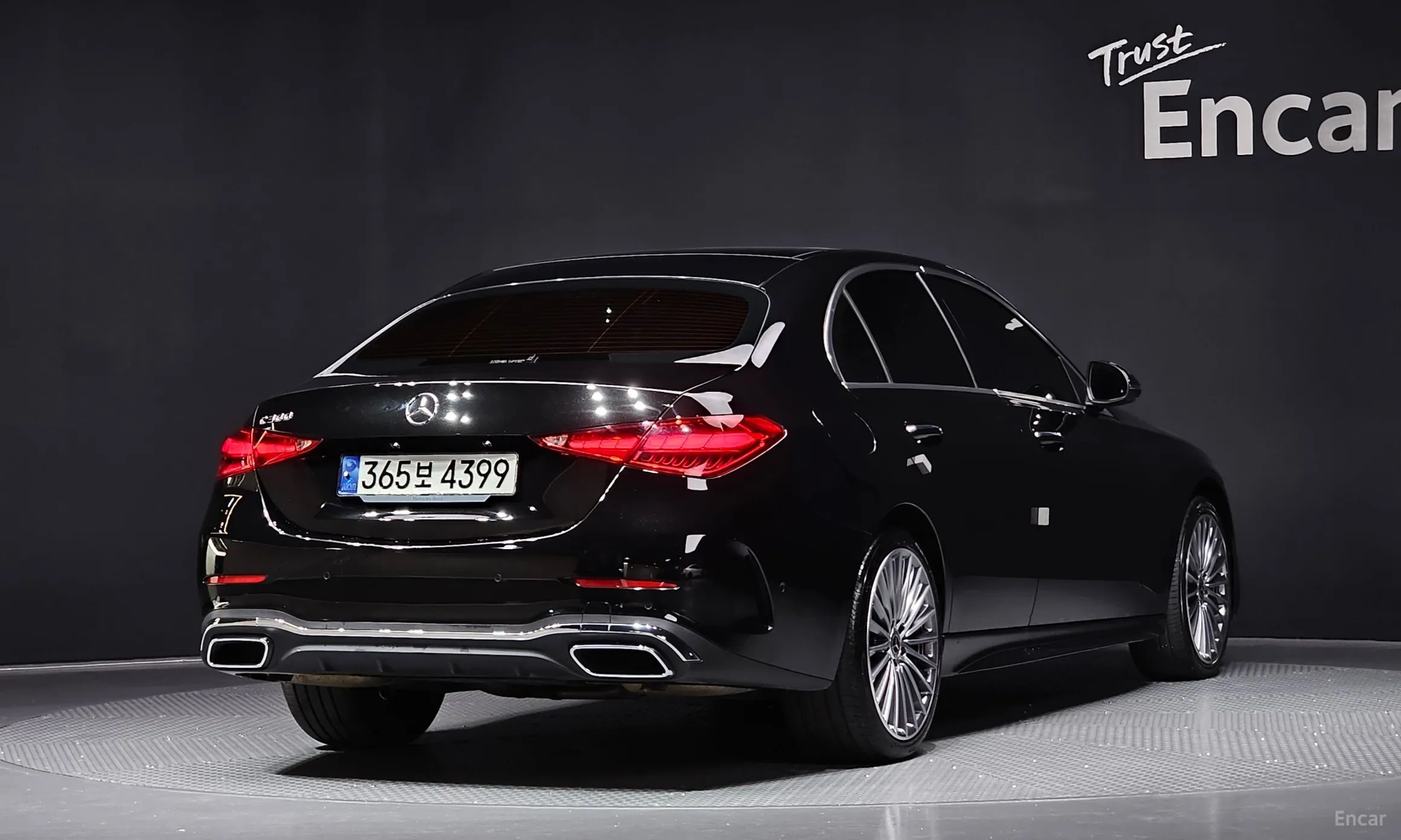Mercedes Benz C-Class W206