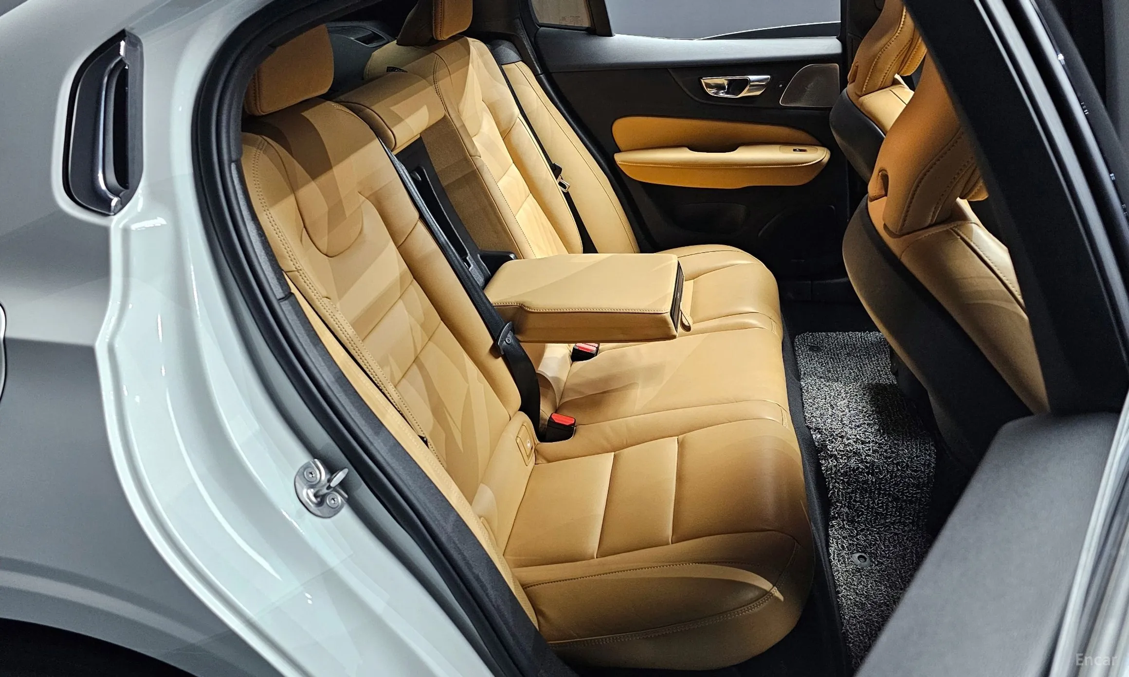 Volvo S60 3rd Generation превью 12