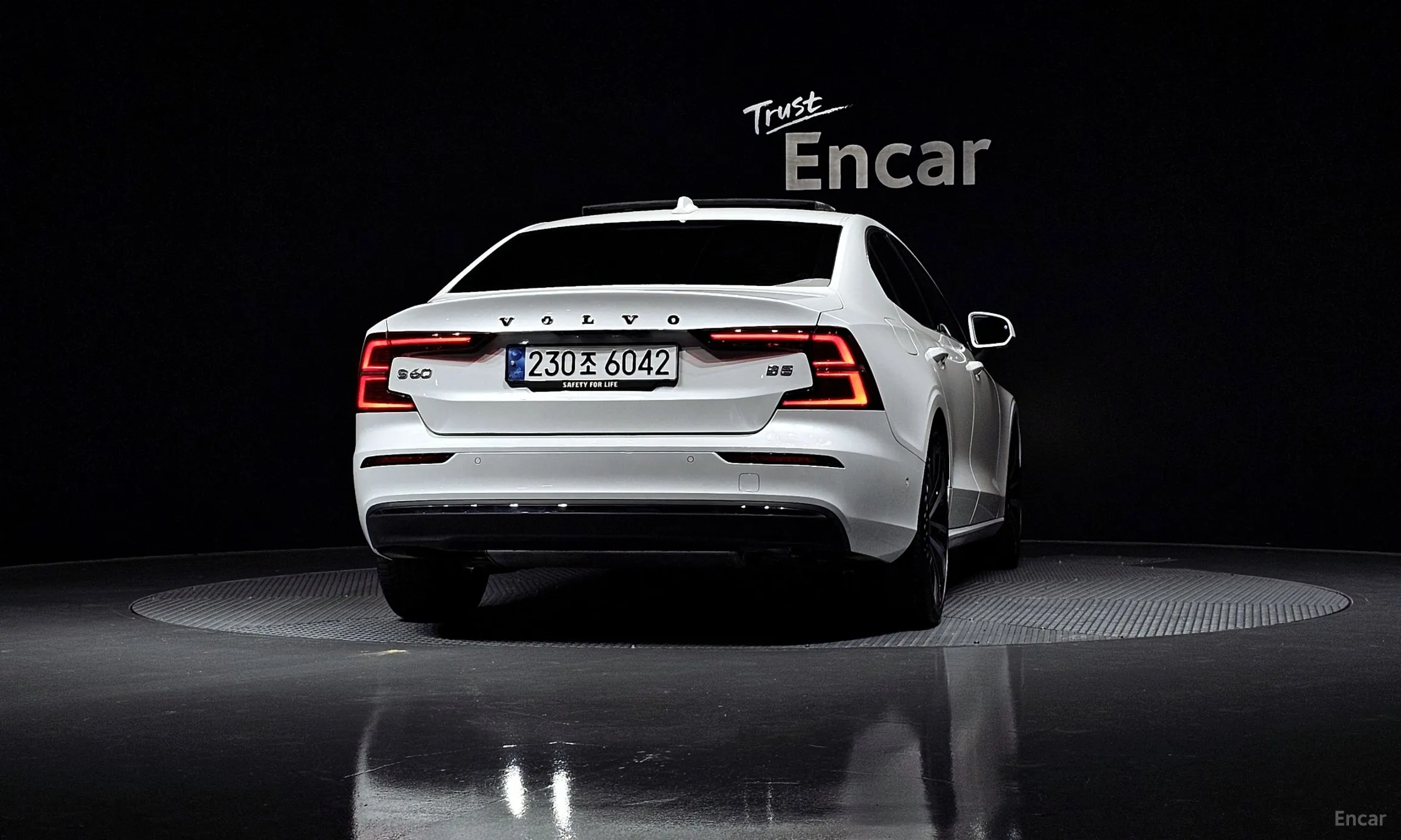 Volvo S60 3rd Generation превью 4