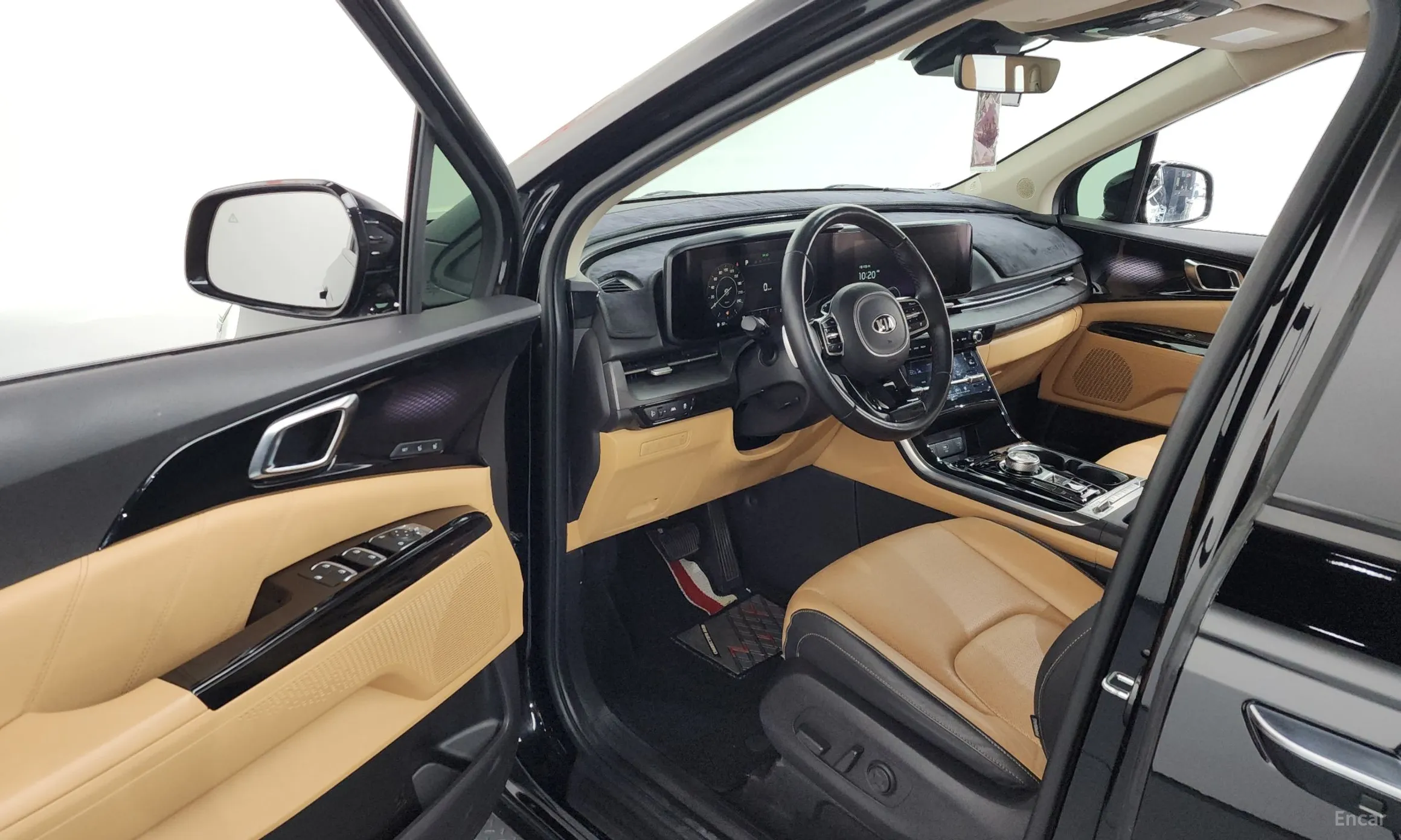 Kia Carnival Gen 4 превью 10