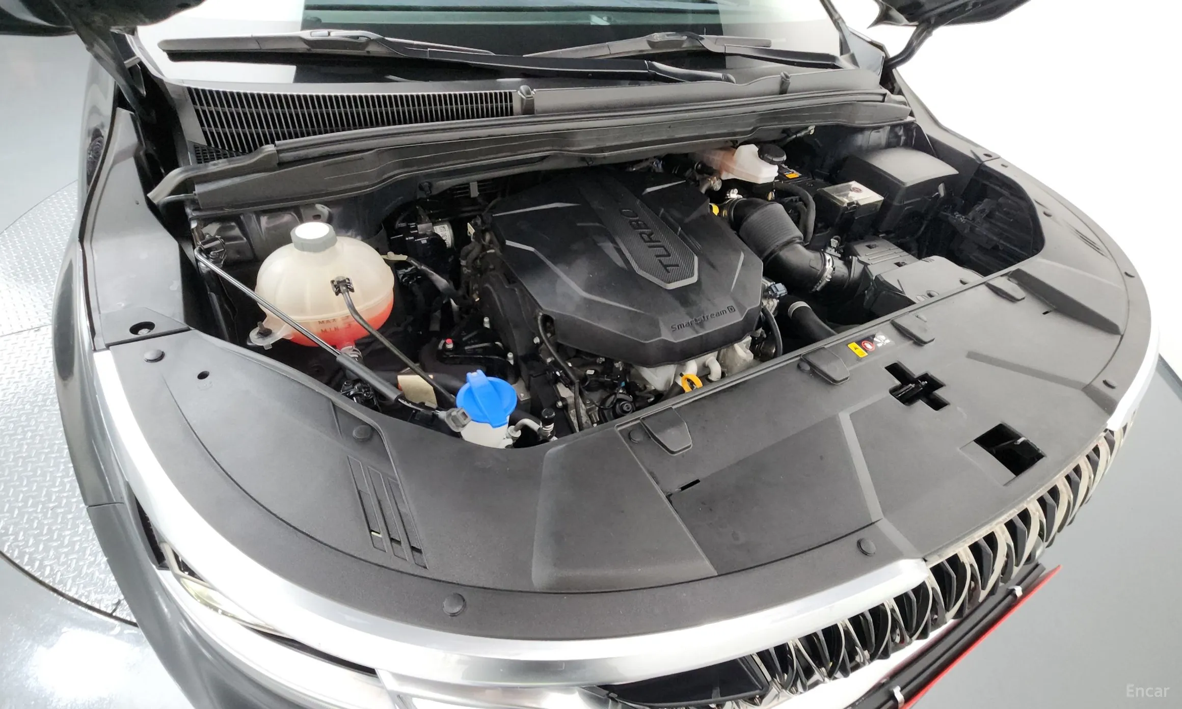 Kia Carnival Gen 4 превью 6