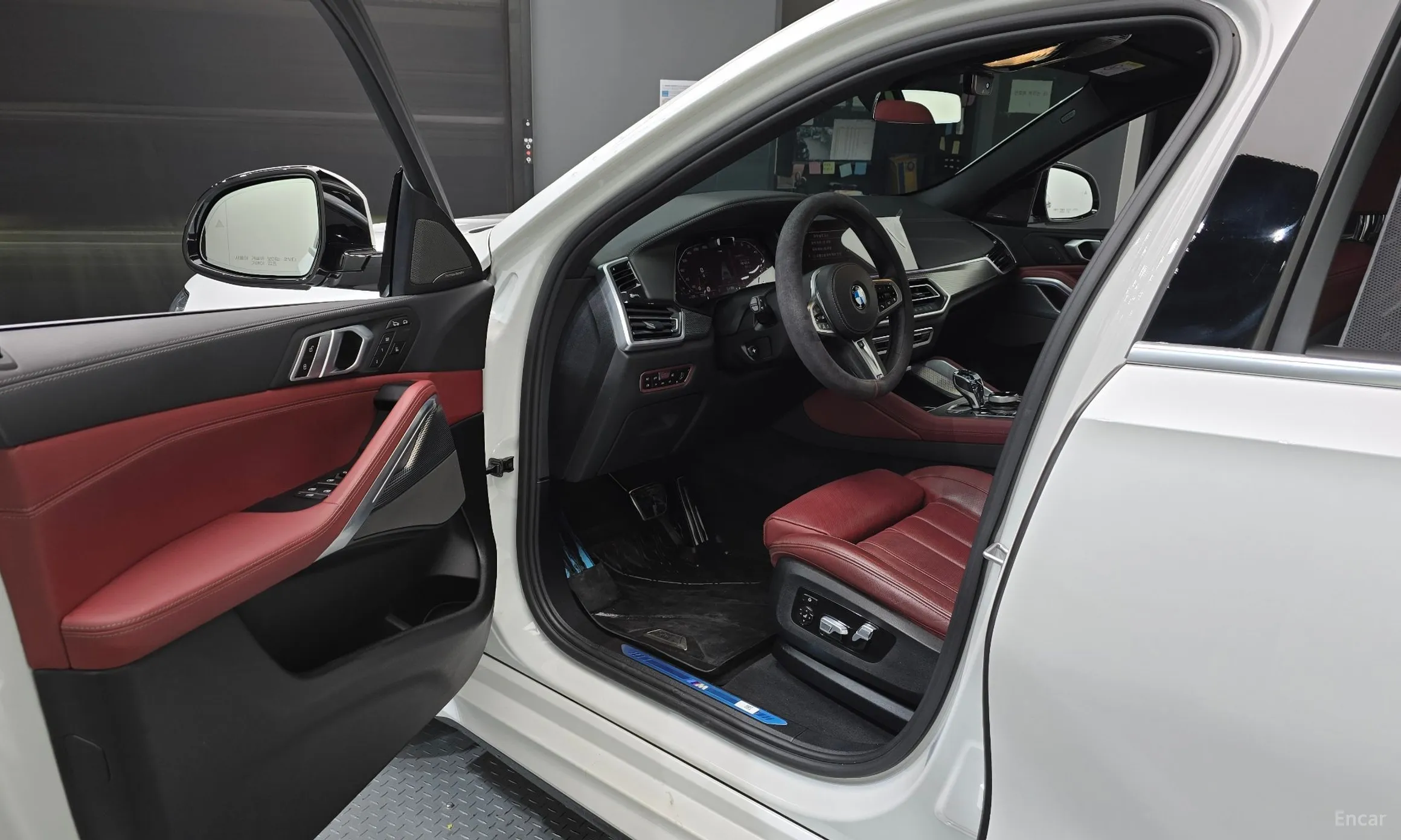 BMW X6 (G06) превью 10