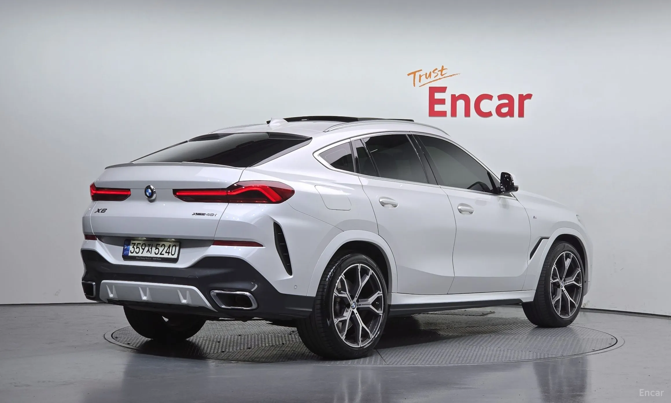 BMW X6 (G06)