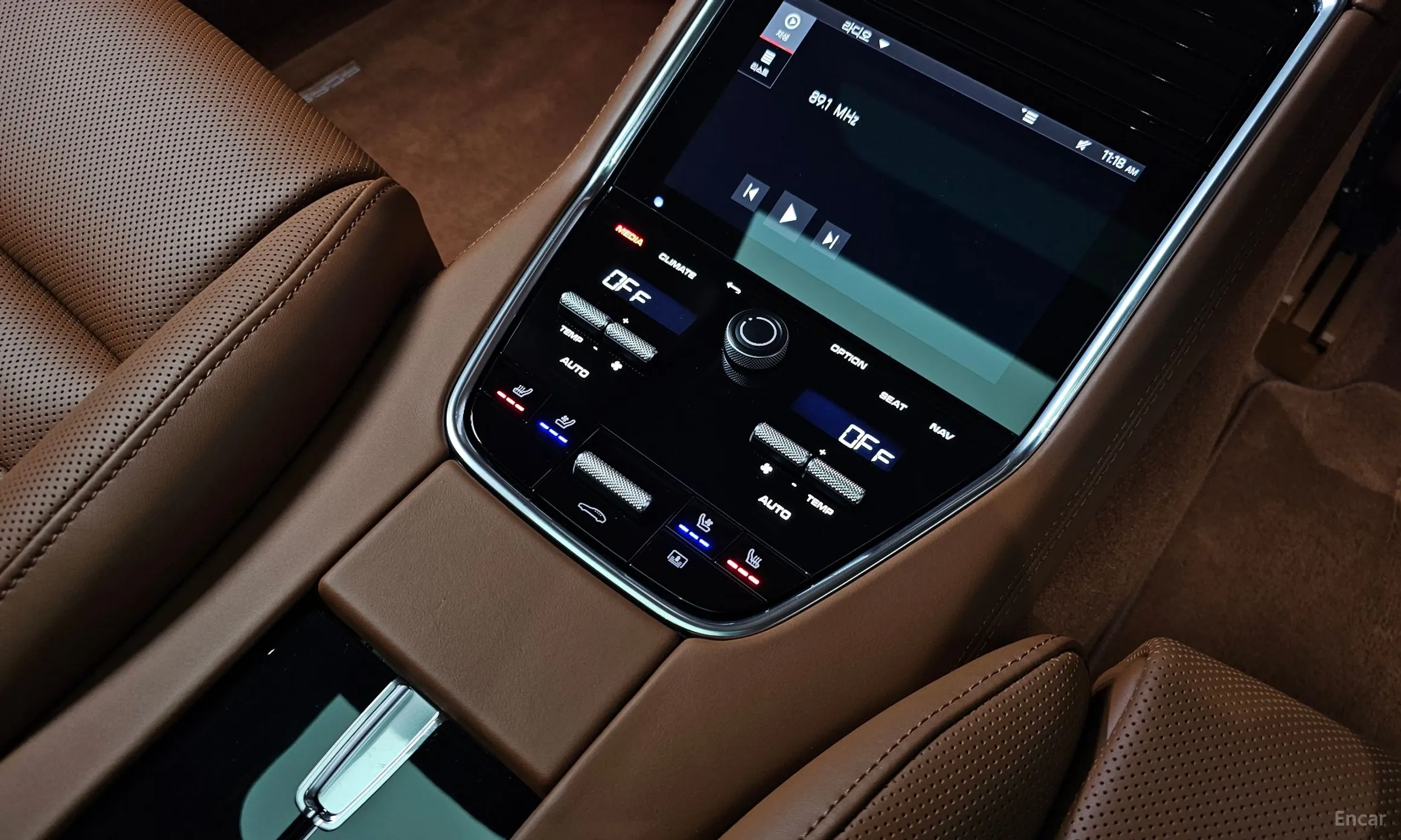 Porsche Panamera (971) превью 18