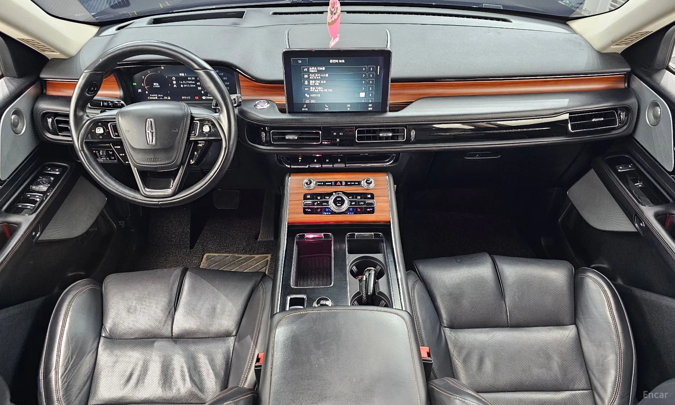 Lincoln Aviator 2nd Generation превью 7