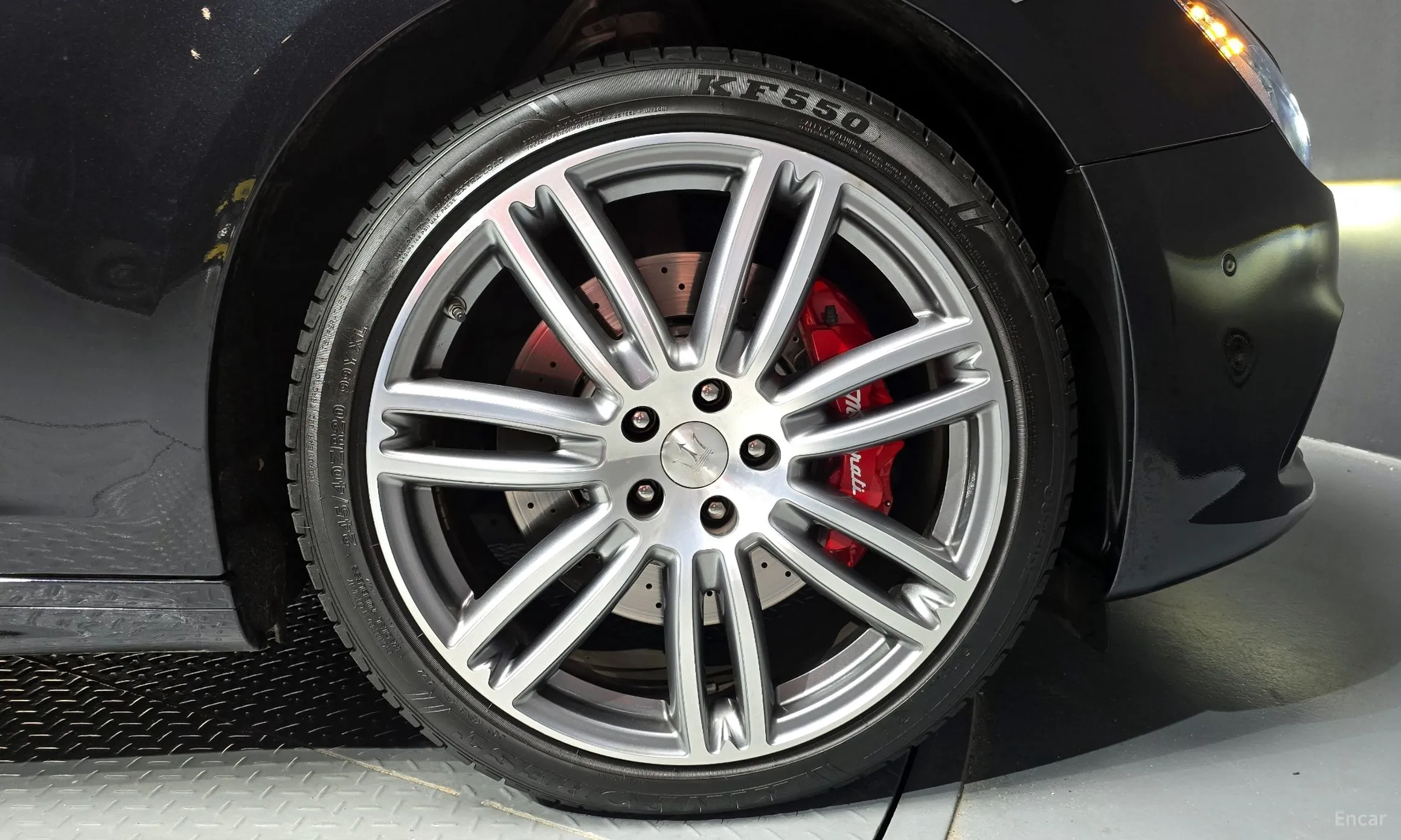 Maserati Ghibli превью 5