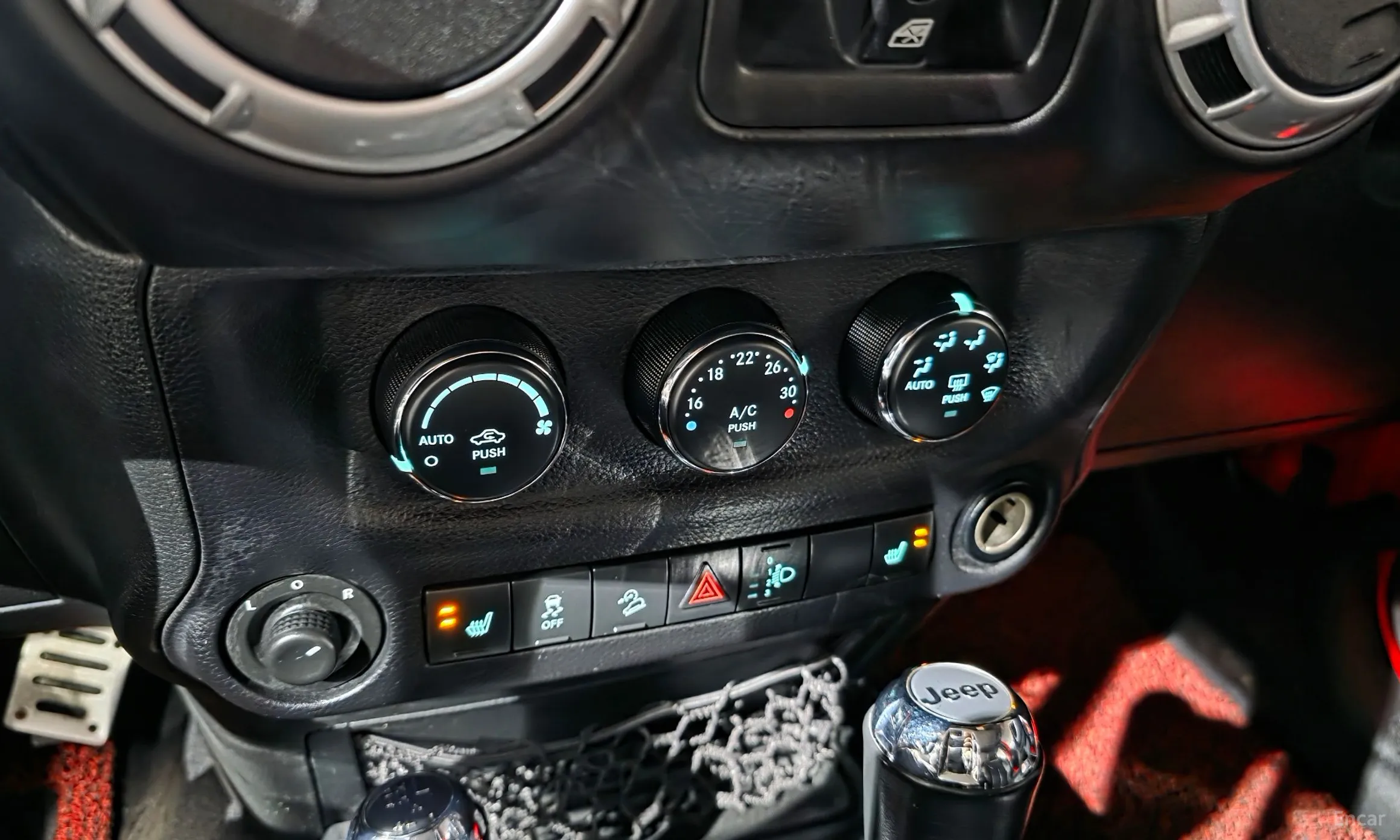 Jeep Wrangler (JK) превью 17