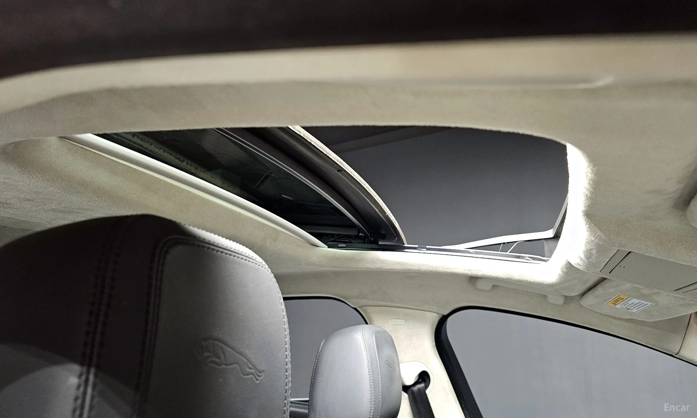 Jaguar XF (x260) превью 18
