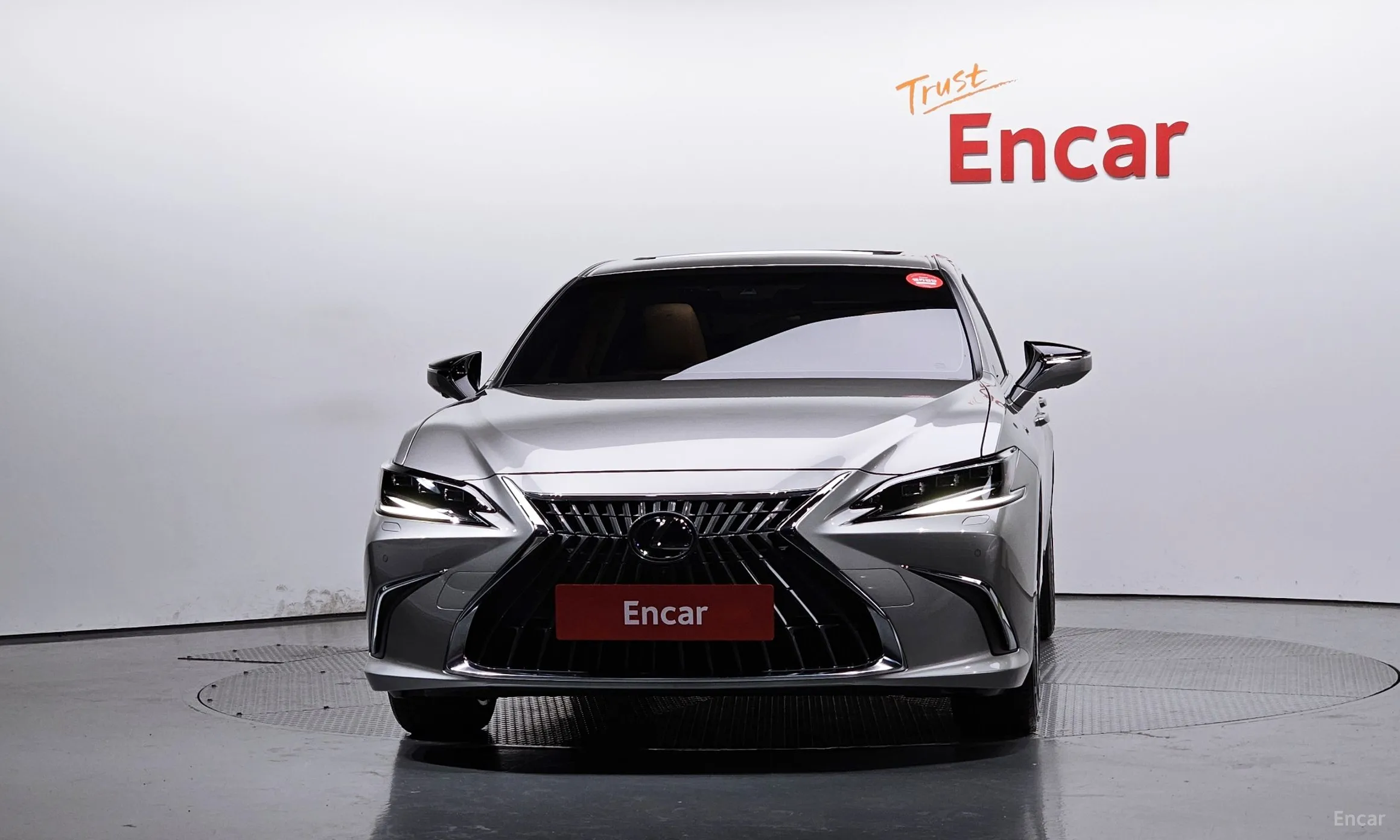 Lexus ES300h 7th Generation превью 3