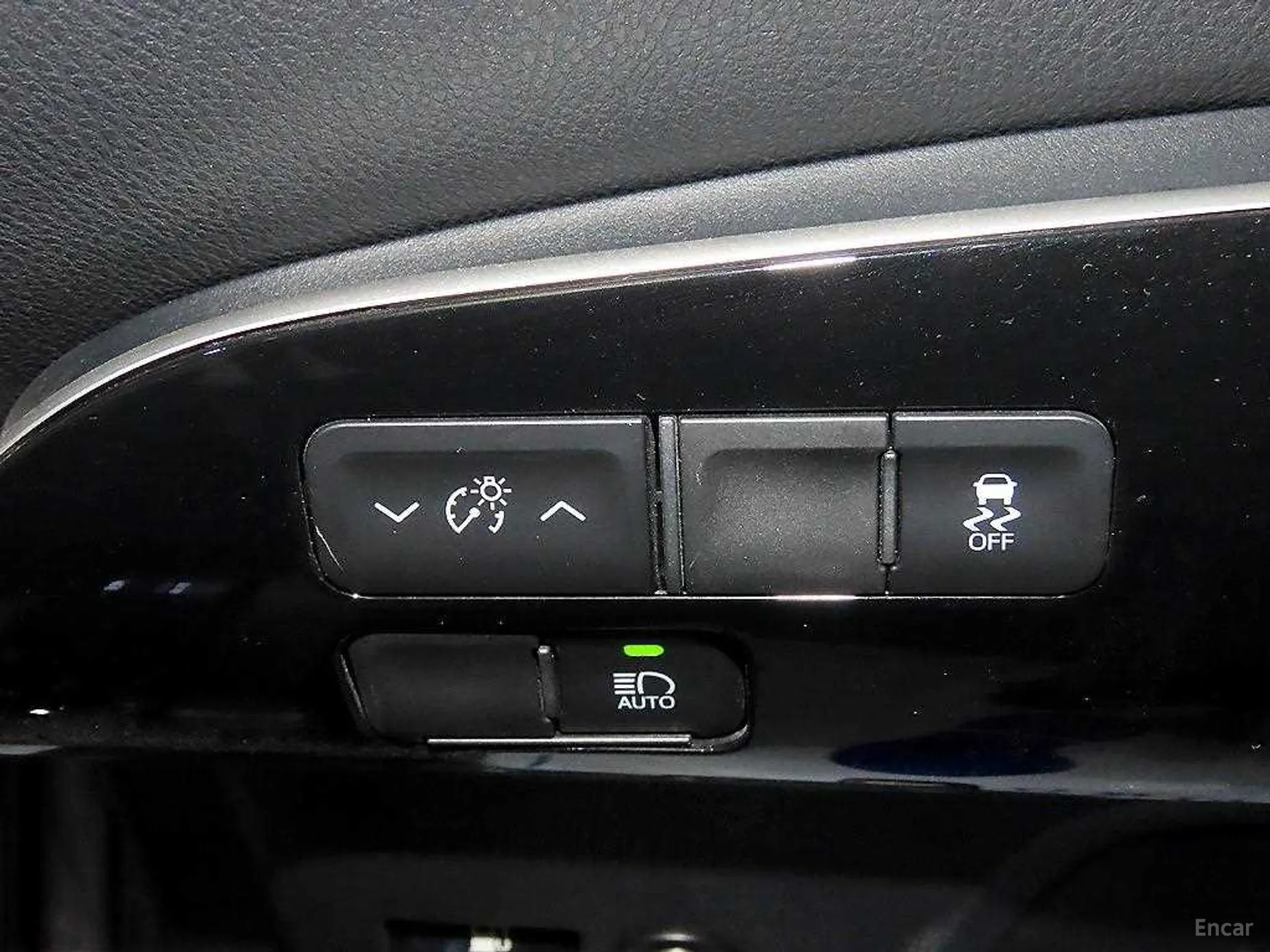 Toyota Prius 4th Generation превью 14