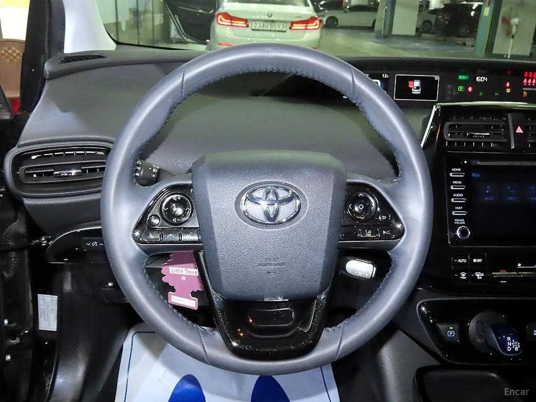 Toyota Prius 4th Generation превью 8