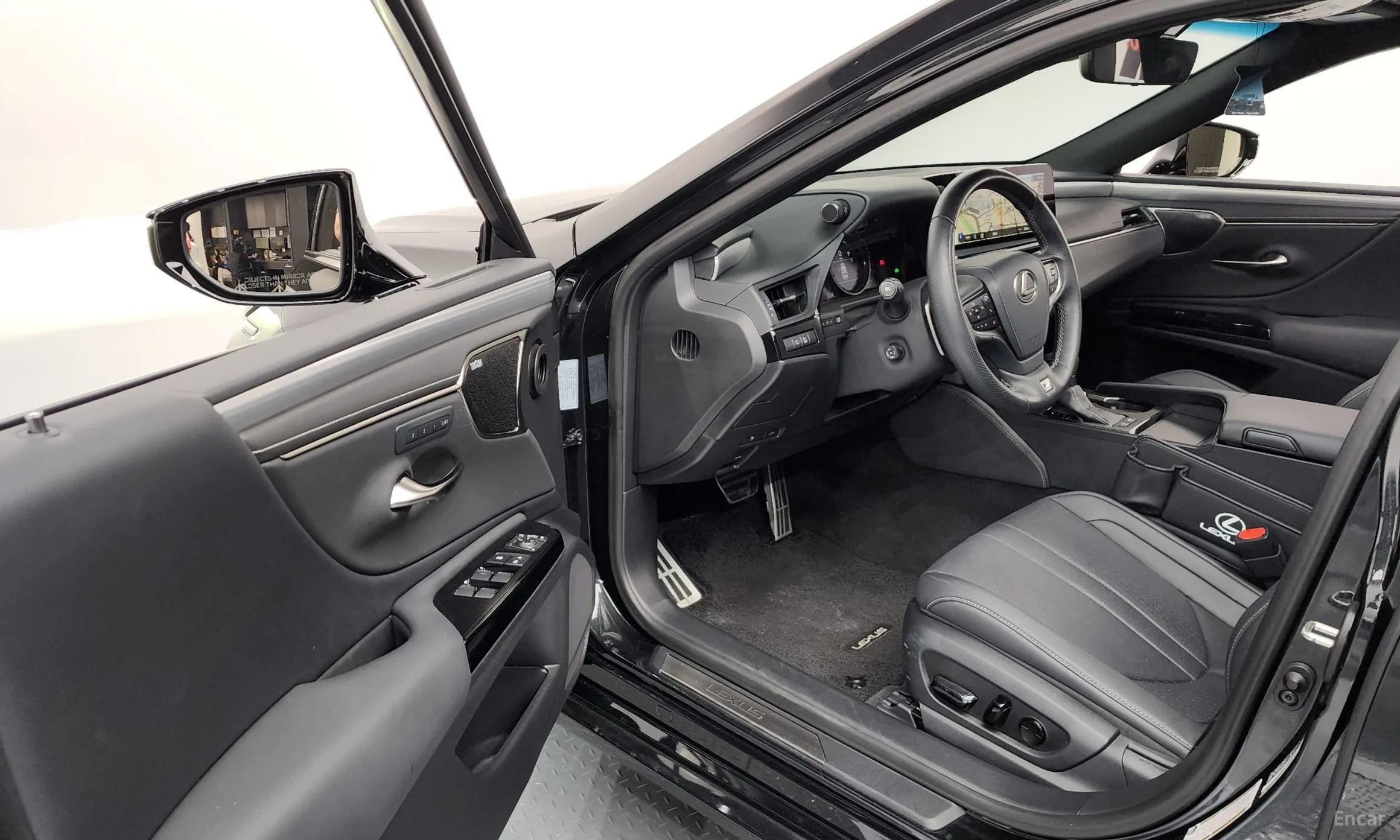 Lexus ES300h 7th Generation превью 10