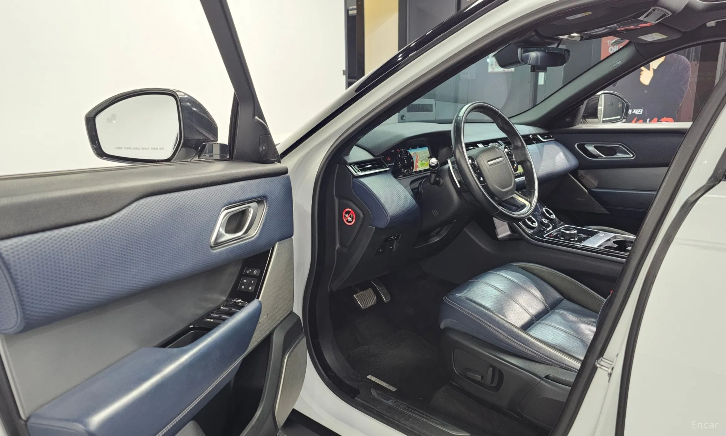 Land Rover Range Rover Bella превью 10