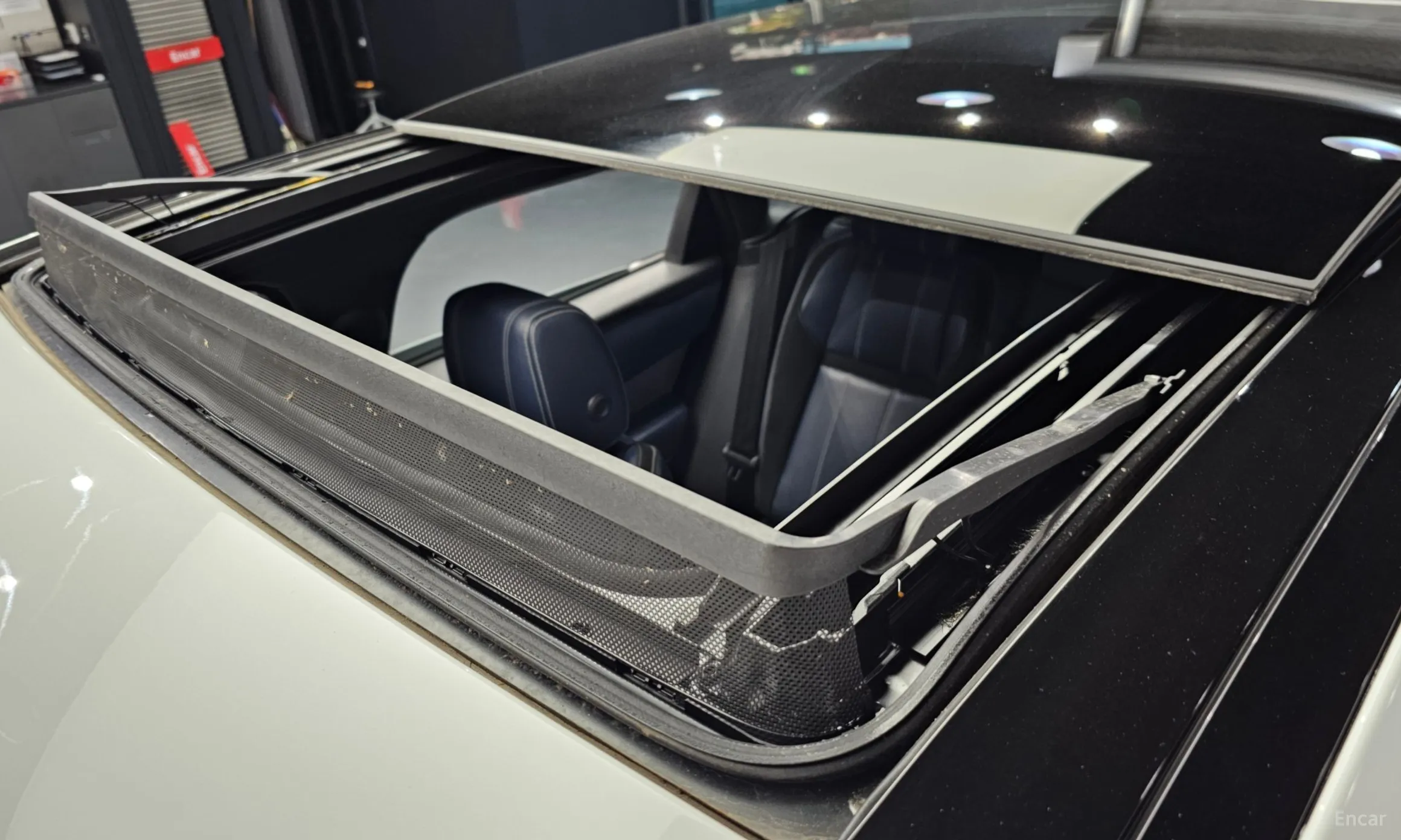 Land Rover Range Rover Bella превью 17