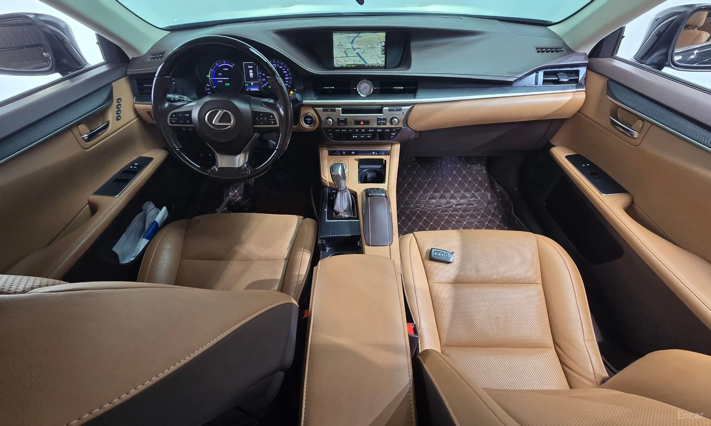 Lexus New ES300h превью 7