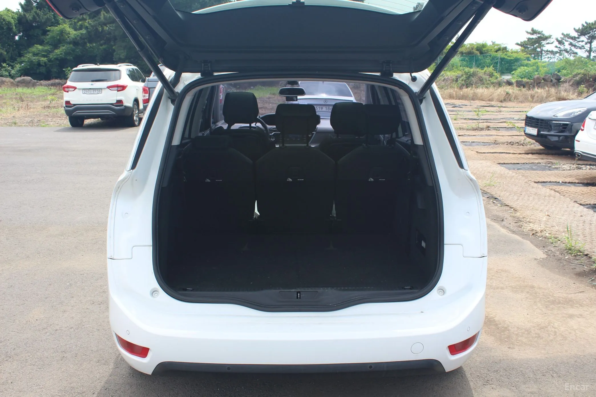 Citroën/DS Grand C4 Picasso превью 10