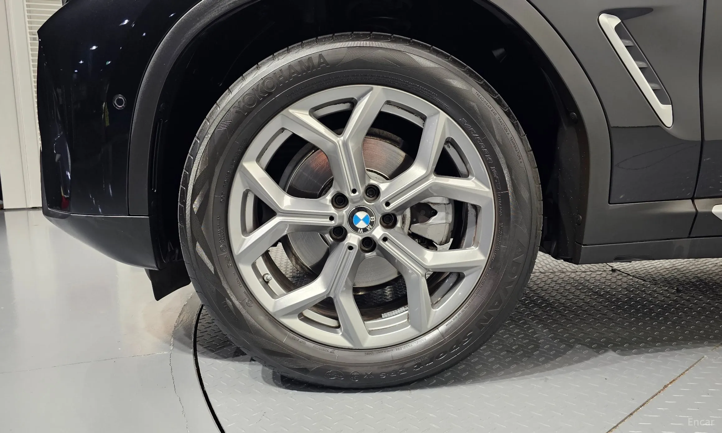 BMW X3 (G01) превью 5