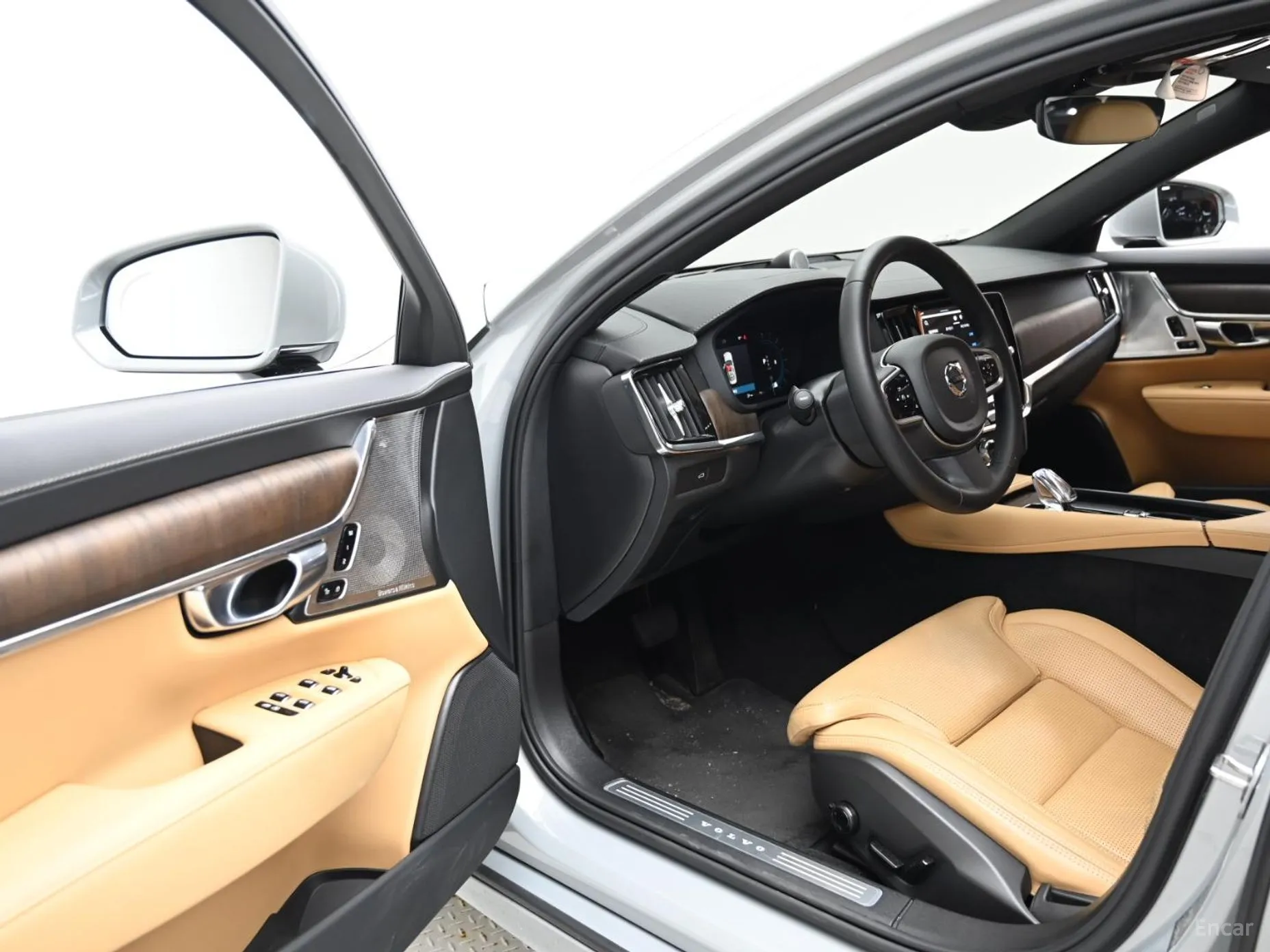 Volvo S90 превью 11
