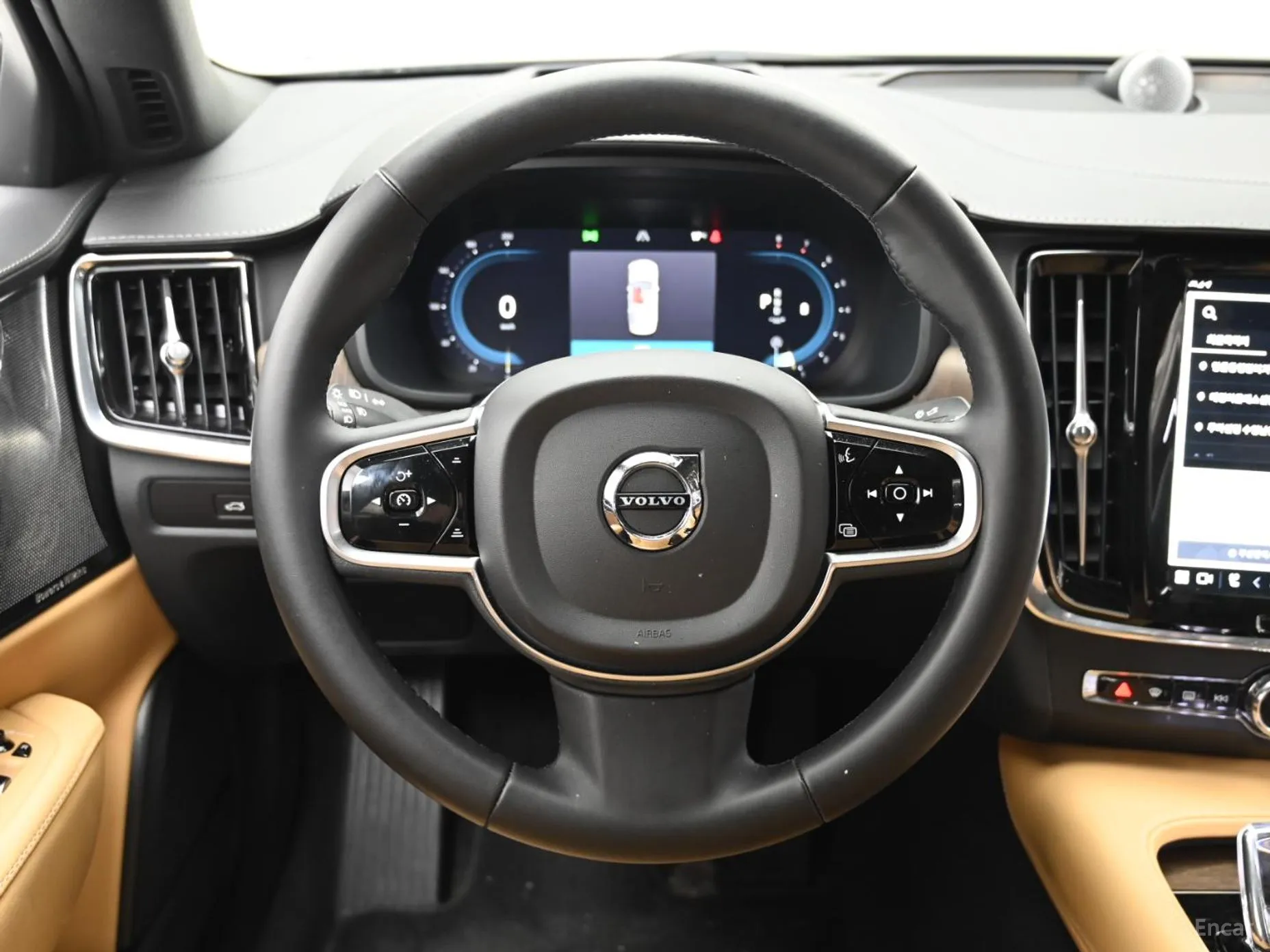 Volvo S90 превью 13