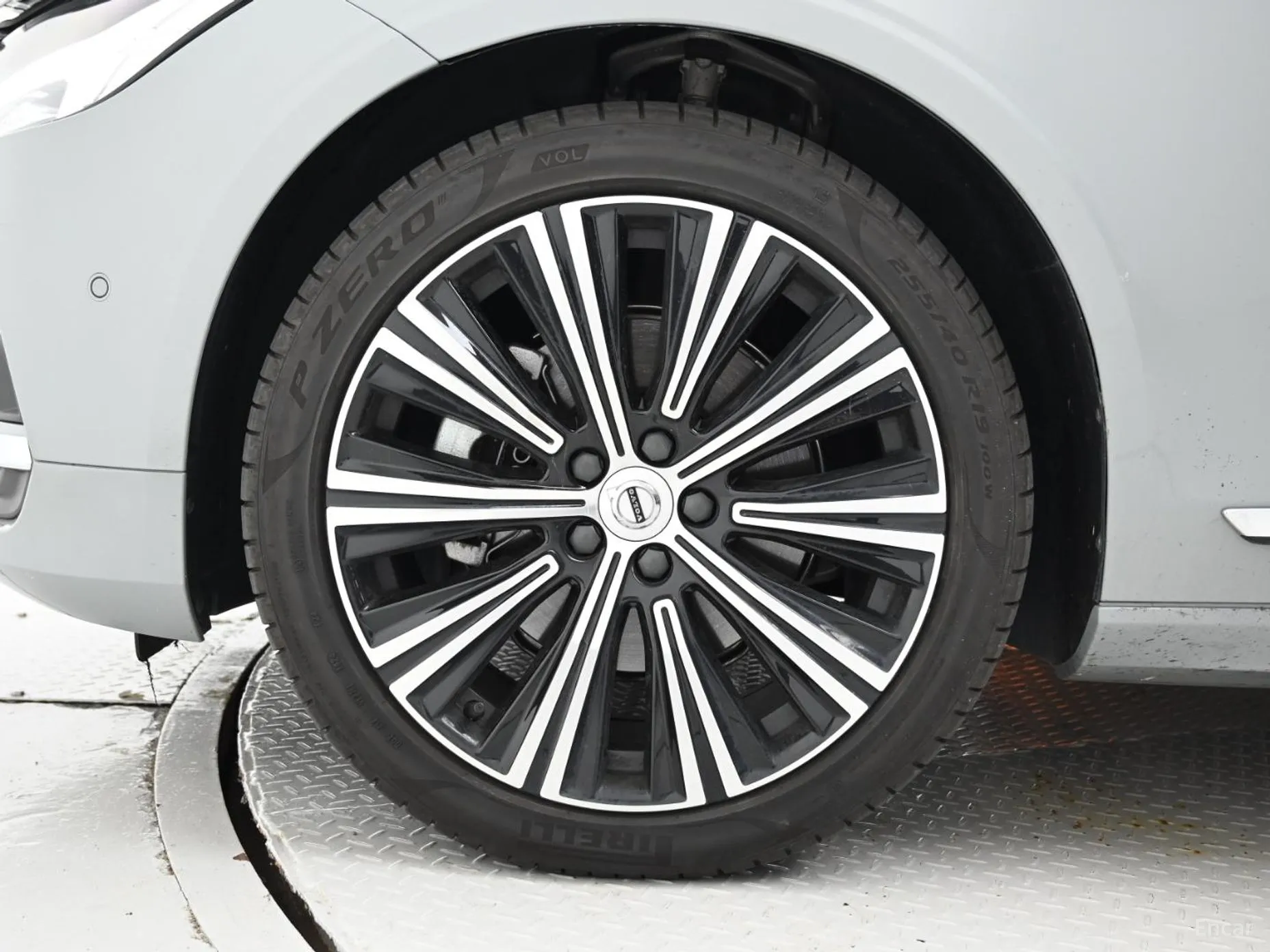 Volvo S90 превью 5