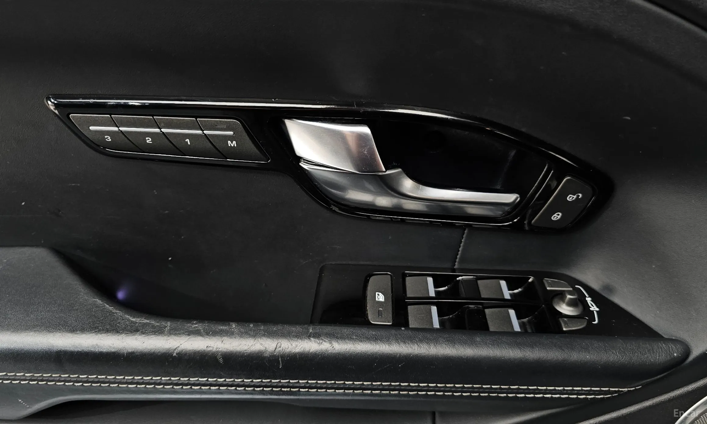 Land Rover Range Rover Evoque превью 14