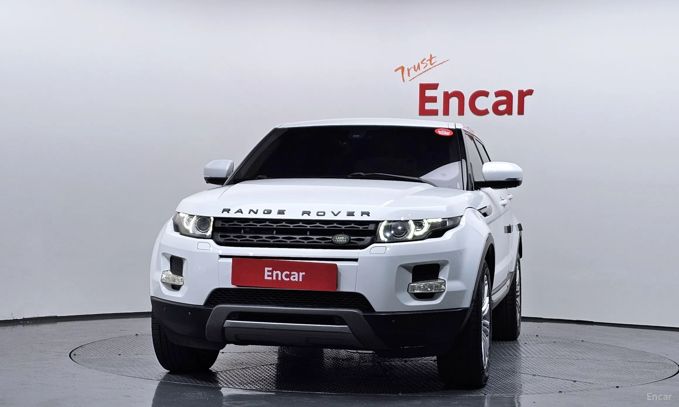 Land Rover Range Rover Evoque превью 3