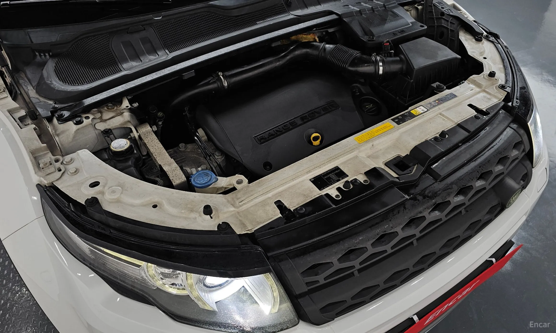 Land Rover Range Rover Evoque превью 6