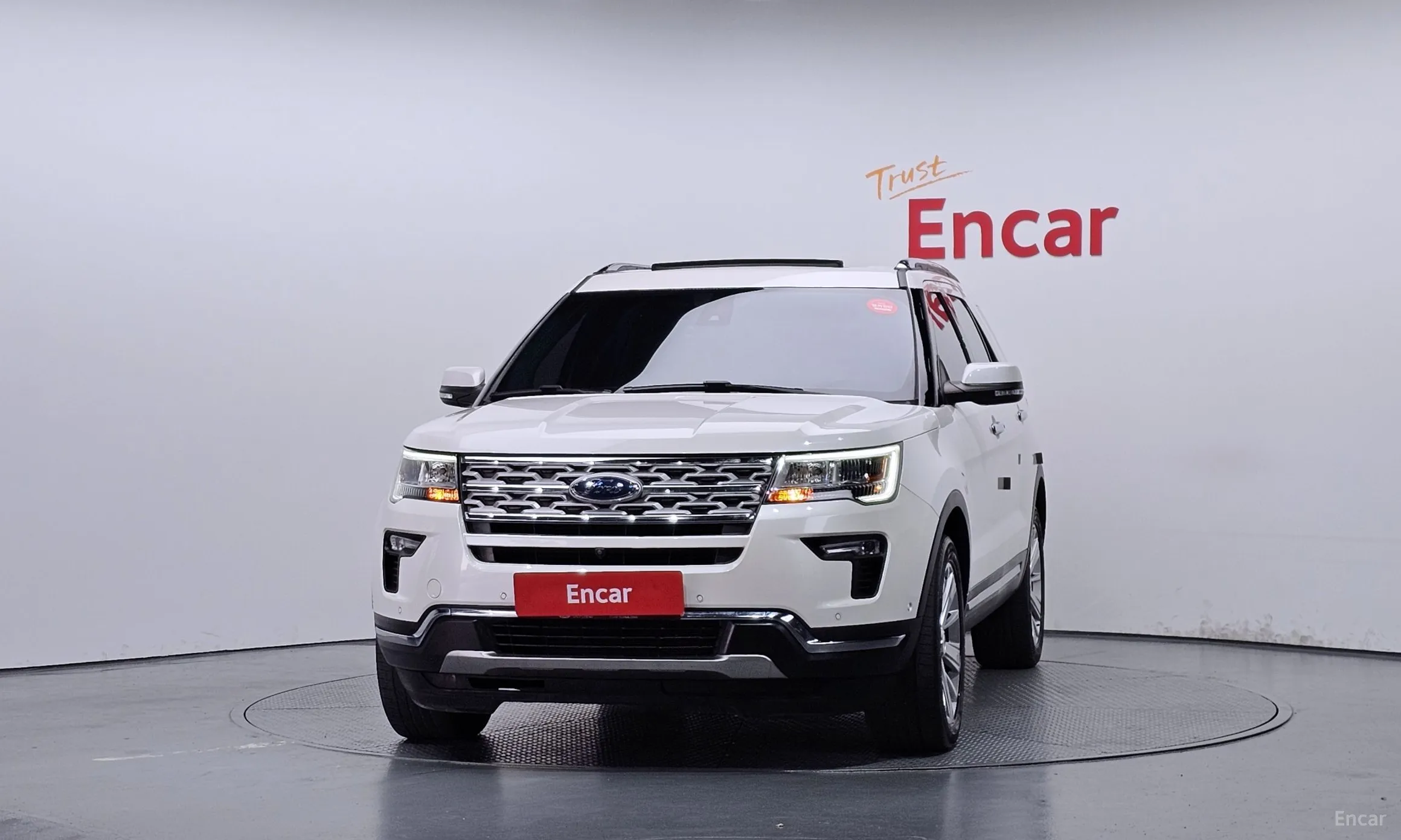 Ford Explorer превью 3