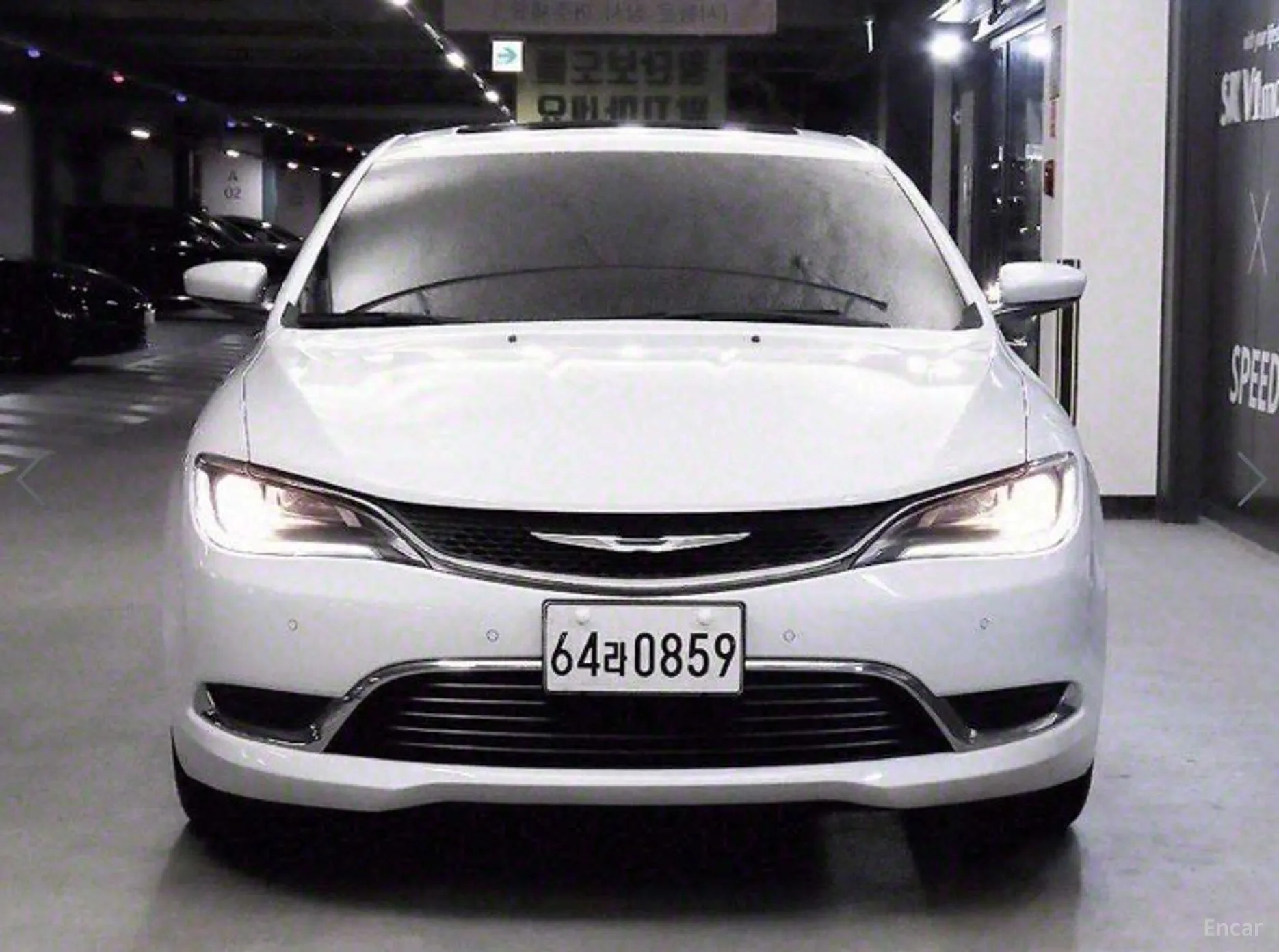 Chrysler 200 Second generation превью 3