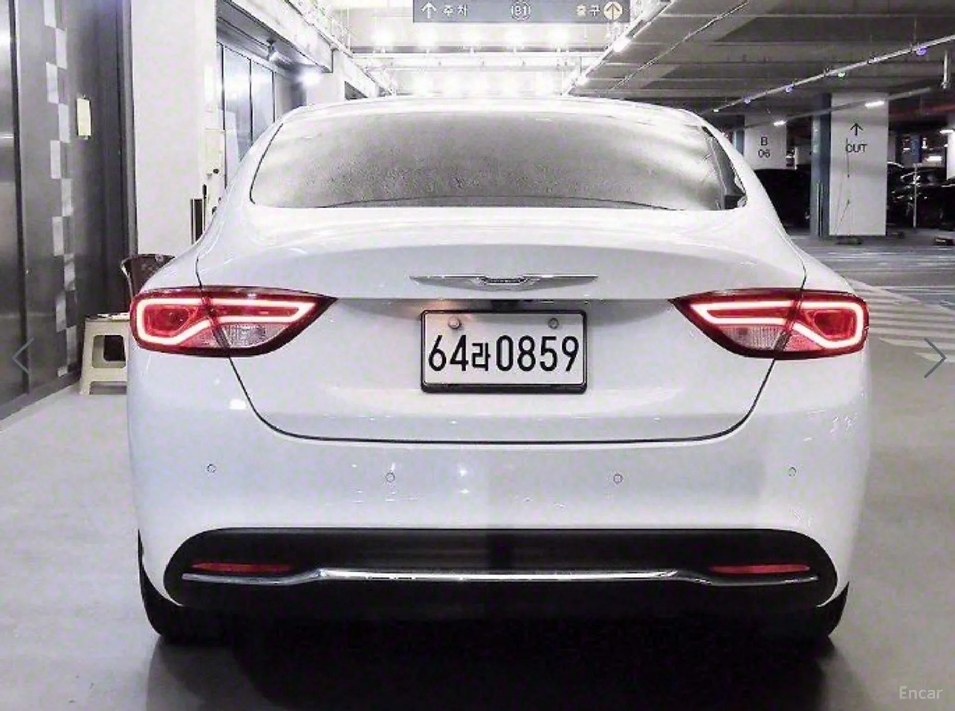 Chrysler 200 Second generation превью 6