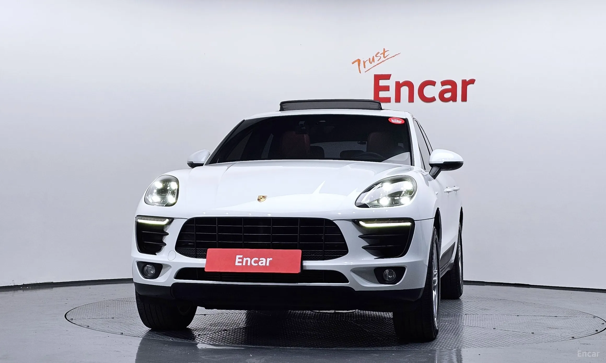 Porsche Macan превью 3