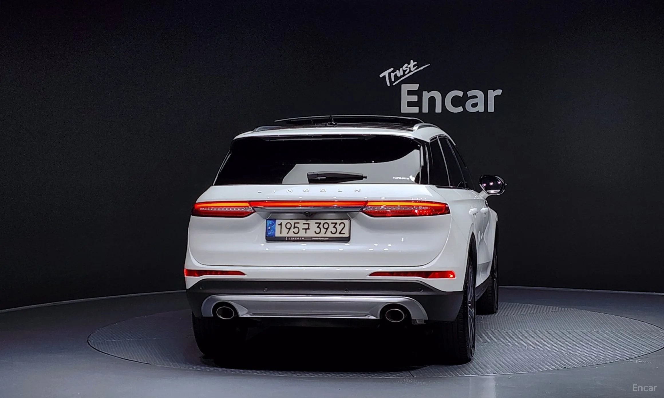 Lincoln Corsair превью 4