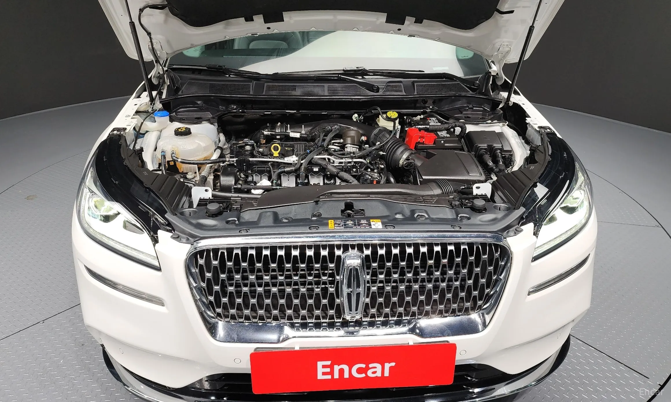 Lincoln Corsair превью 6