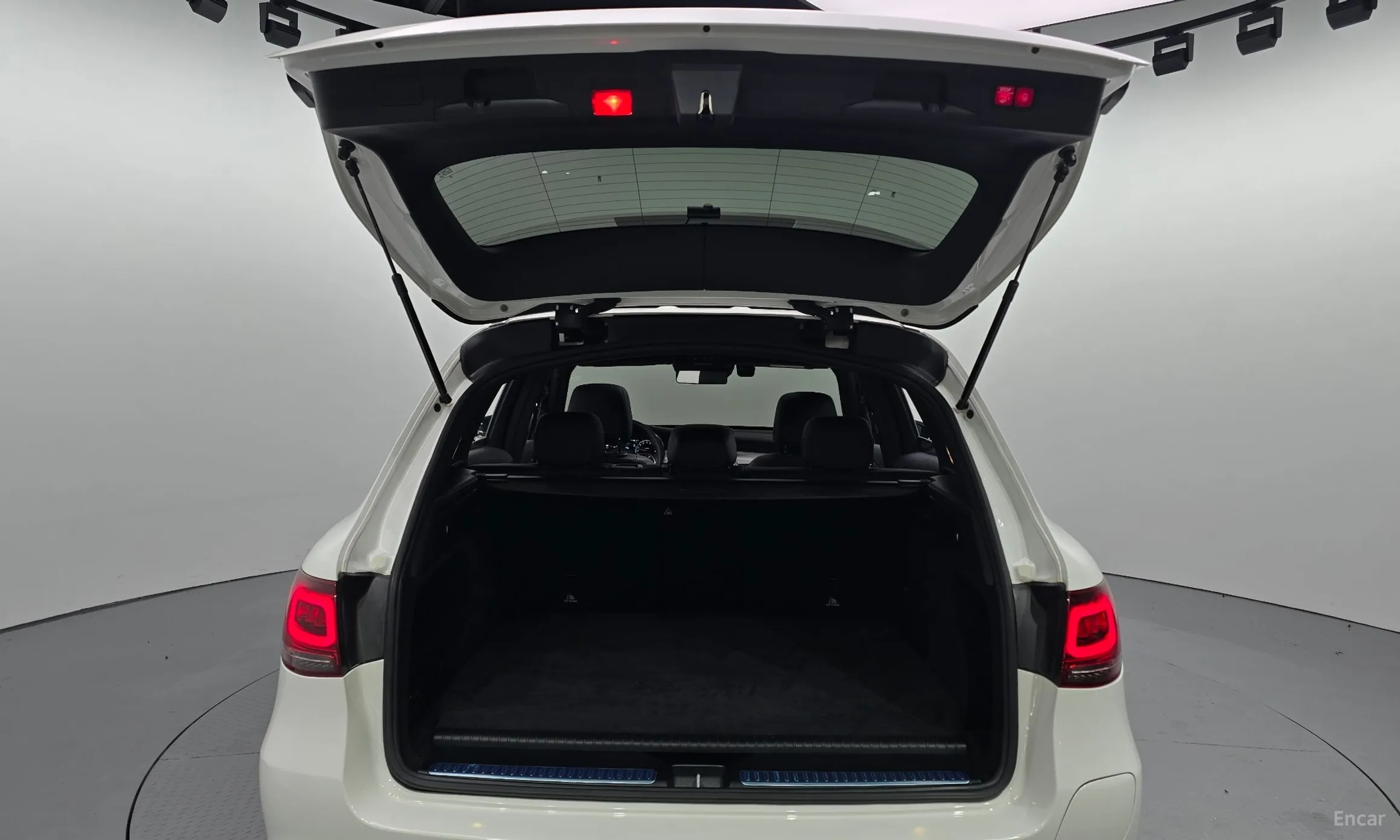 Mercedes Benz GLC-Class X253 превью 20