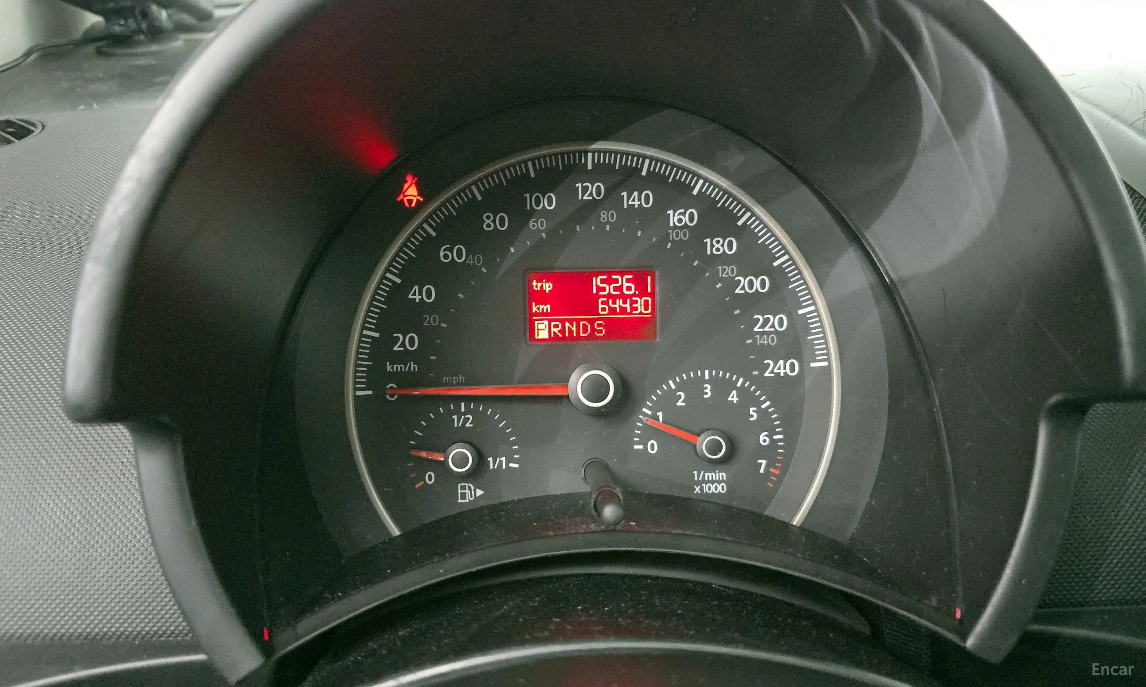 Volkswagen New Beetle превью 8