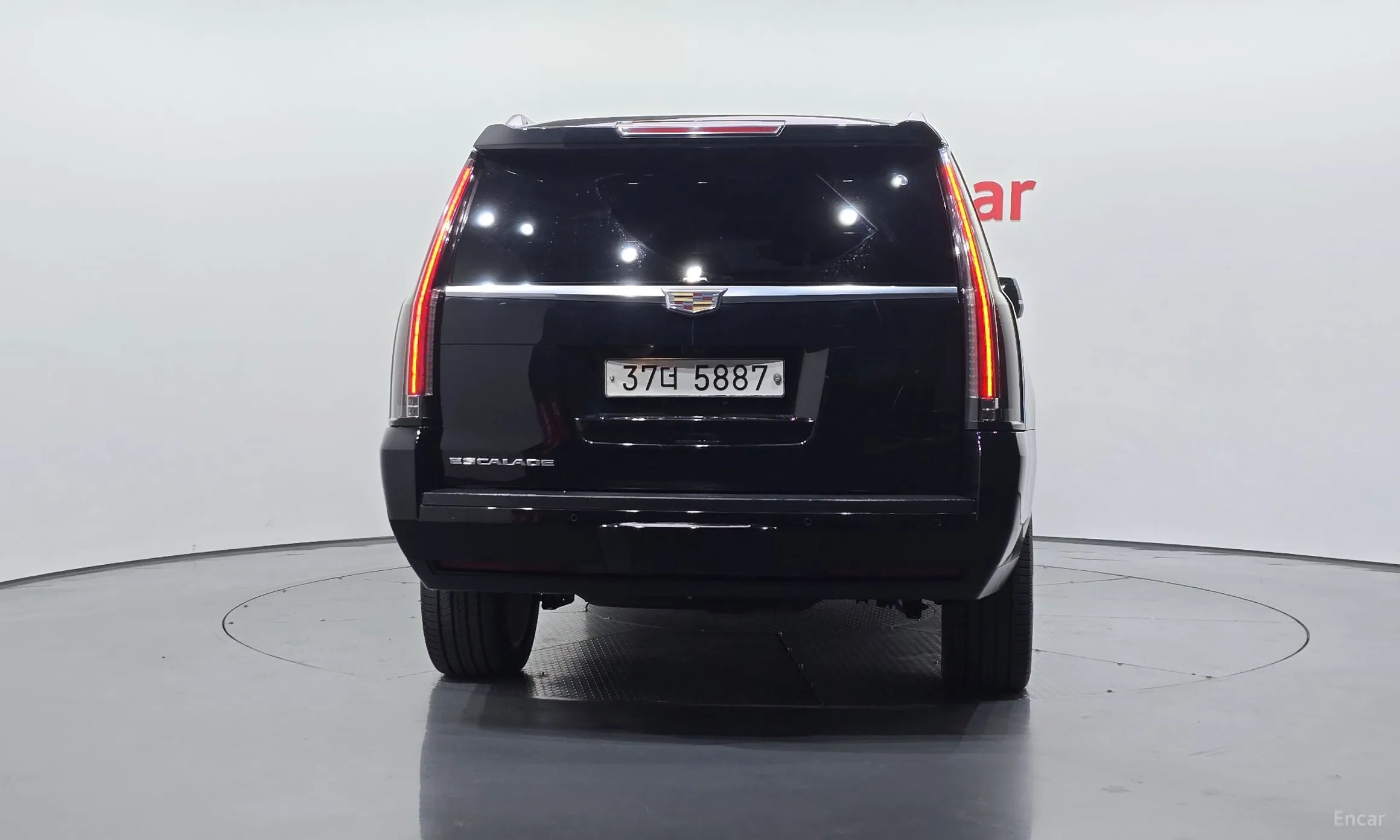 Cadillac Escalade превью 4