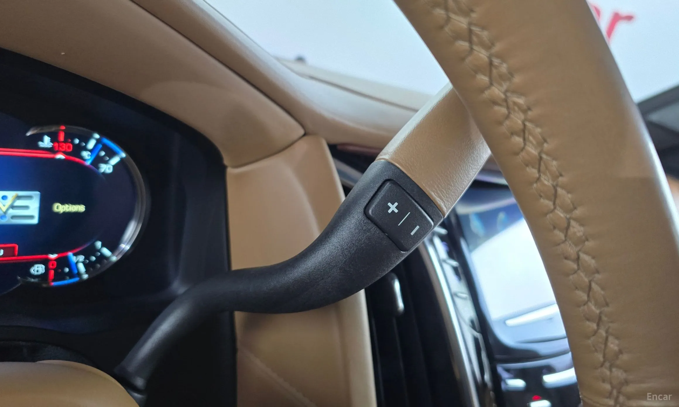 Cadillac Escalade превью 9