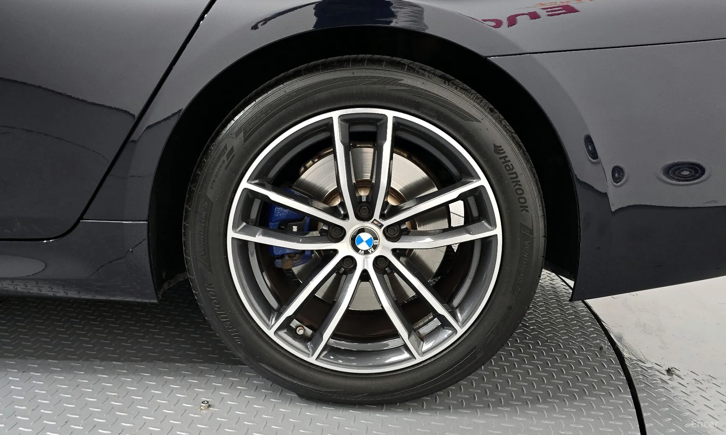 BMW 5 Series (G30) превью 5