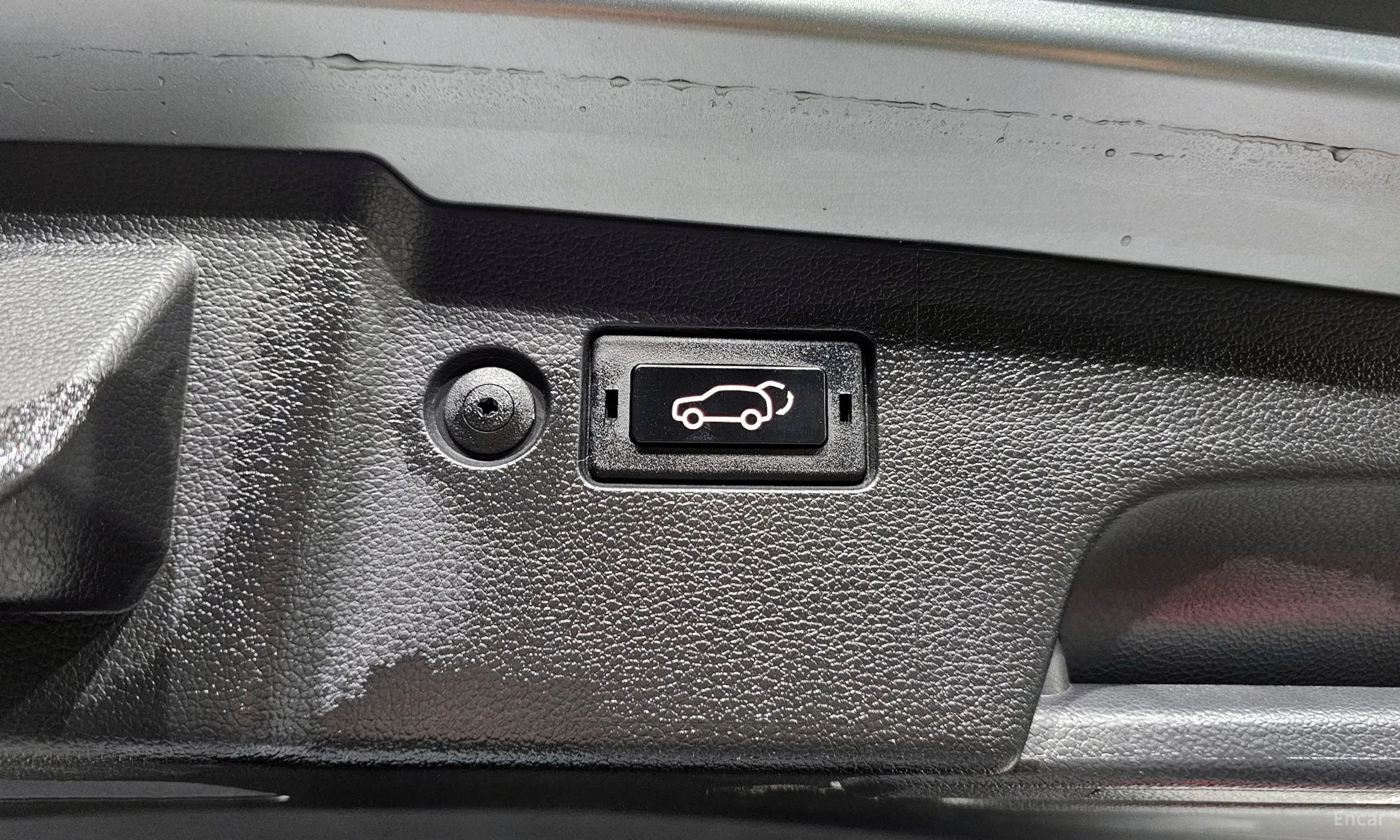 KG Mobility (SsangYong) Torres превью 19