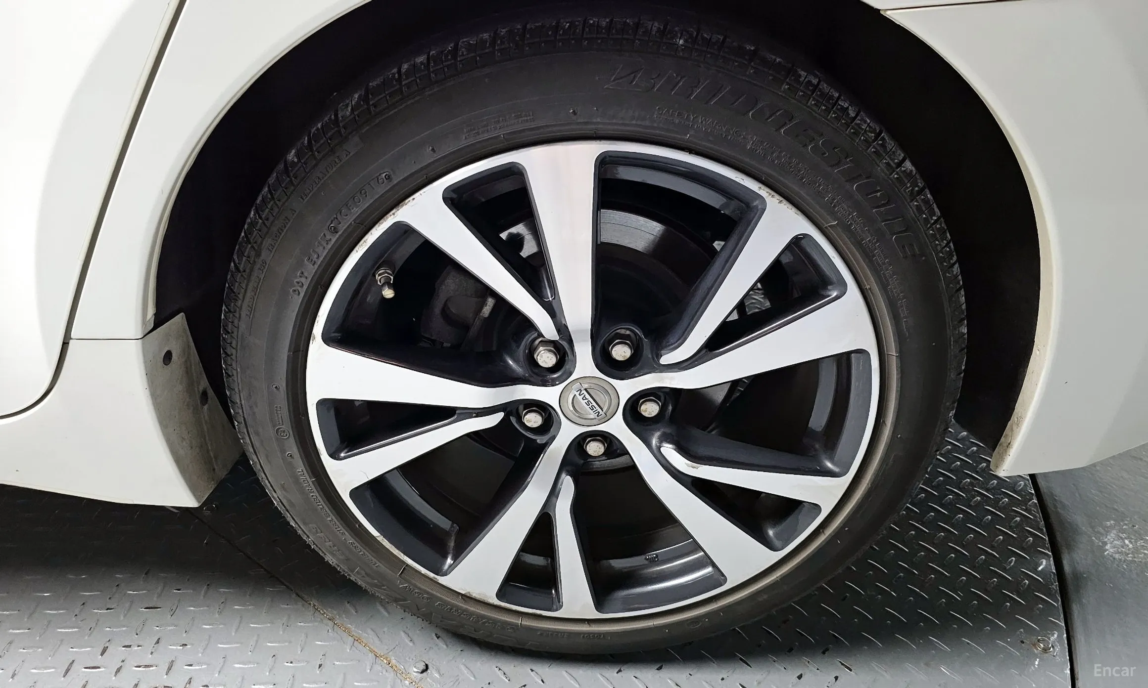 Nissan Maxima (A36) превью 5