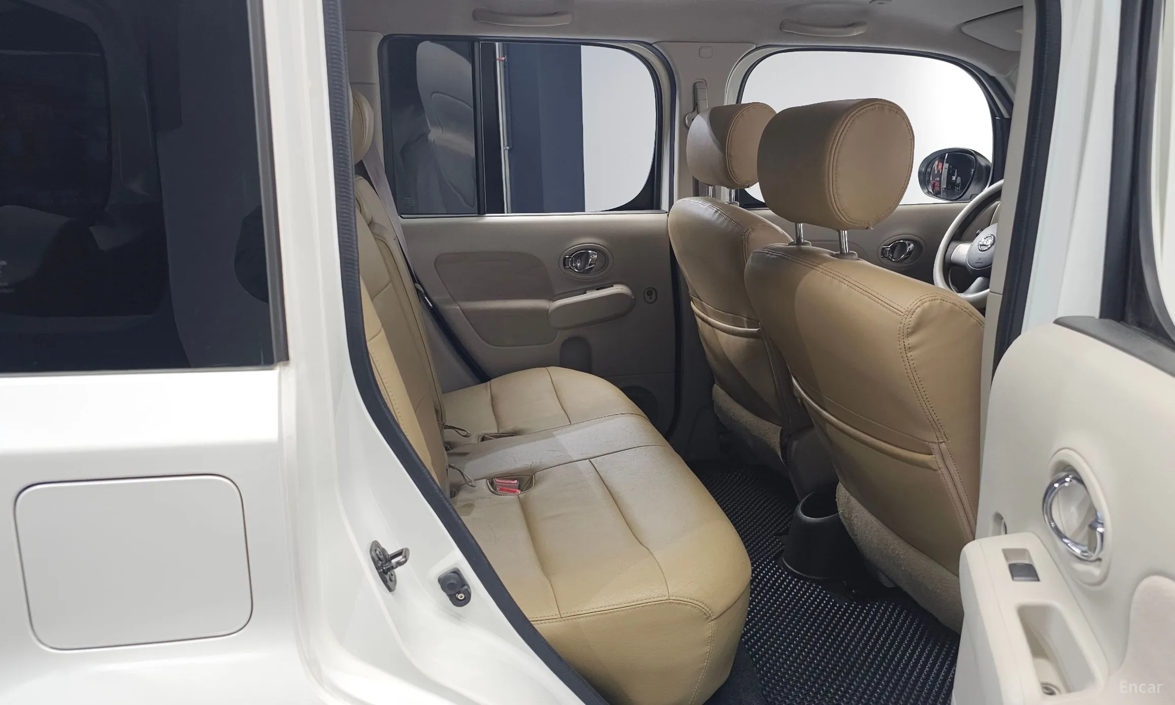 Nissan Cube превью 12