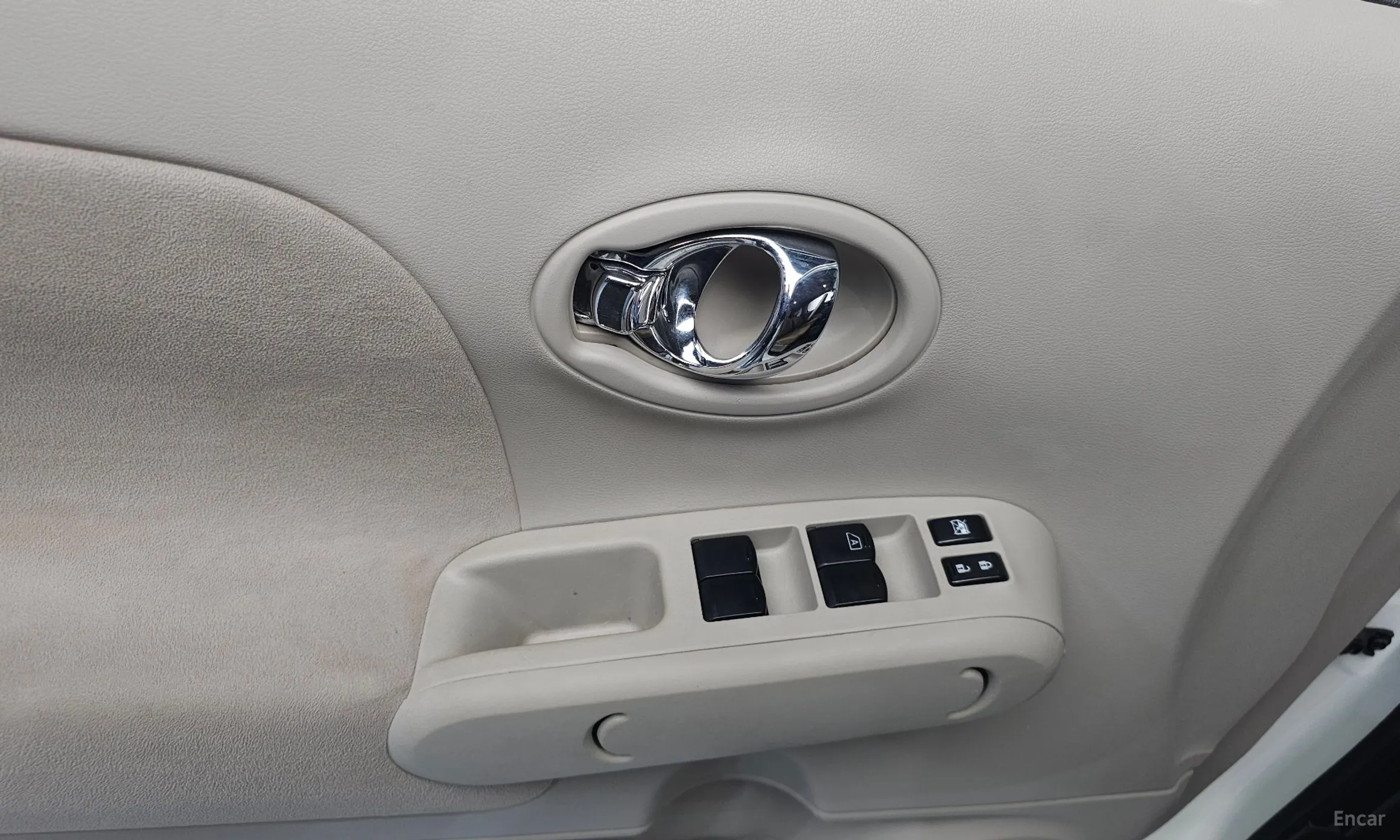 Nissan Cube превью 18