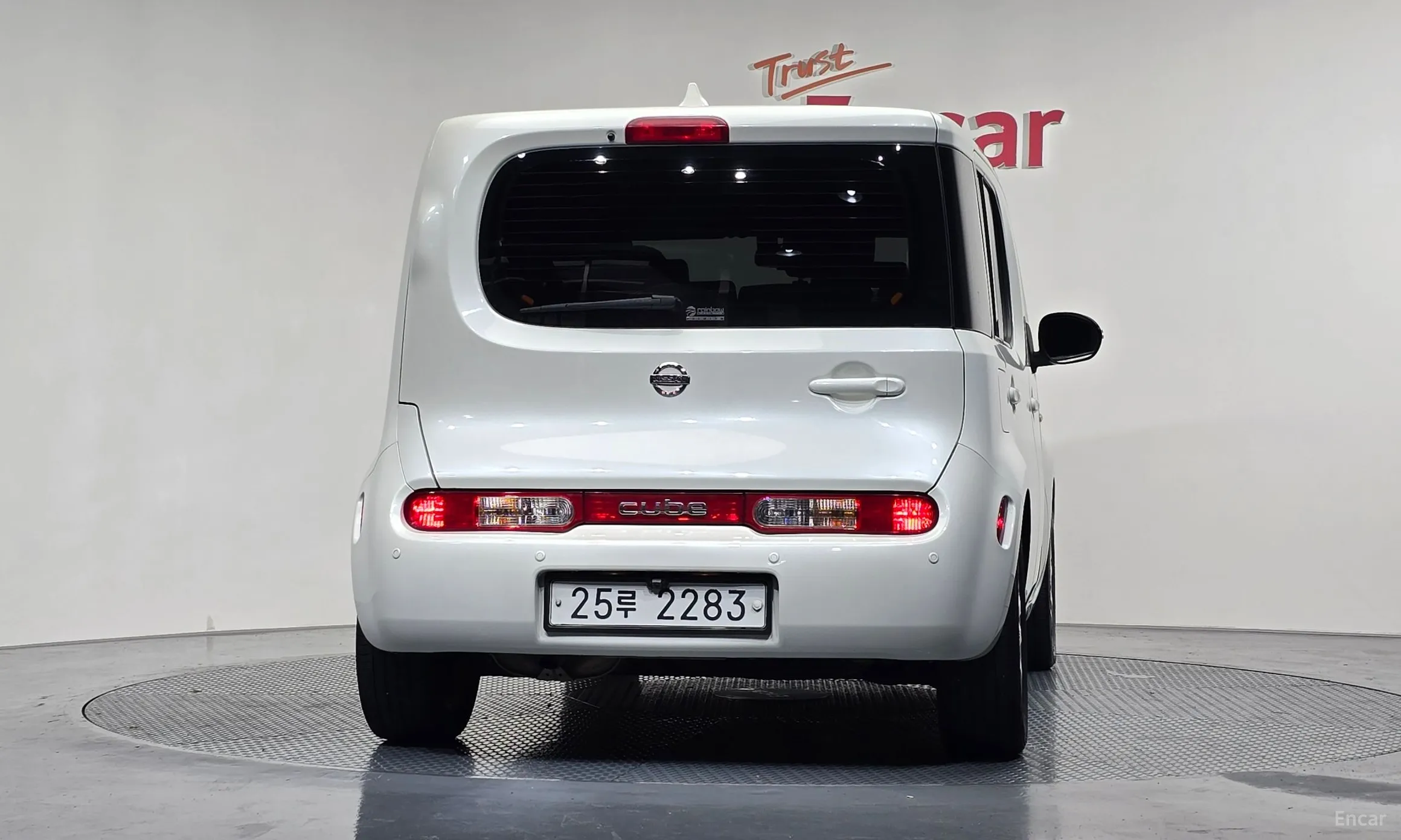 Nissan Cube превью 4