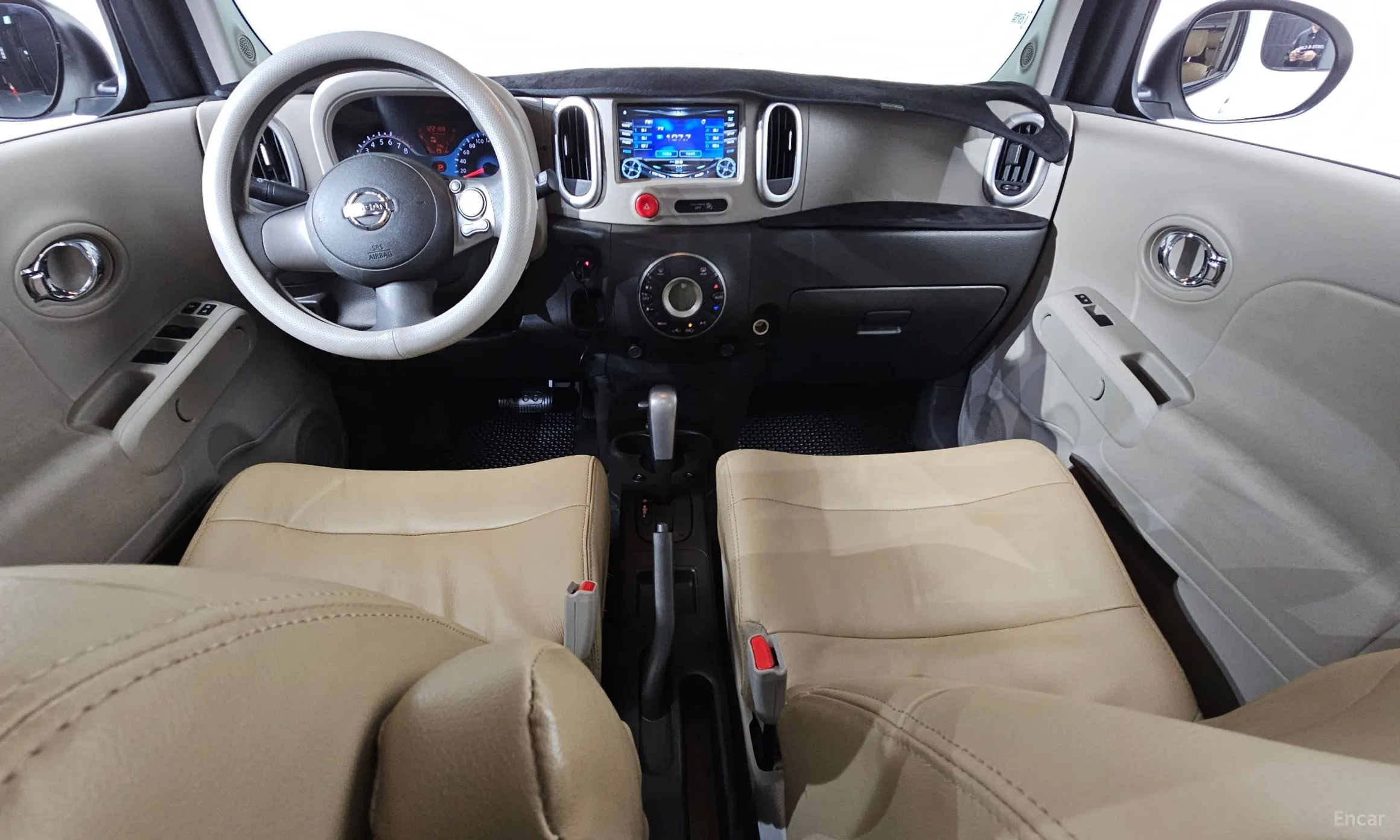 Nissan Cube превью 7