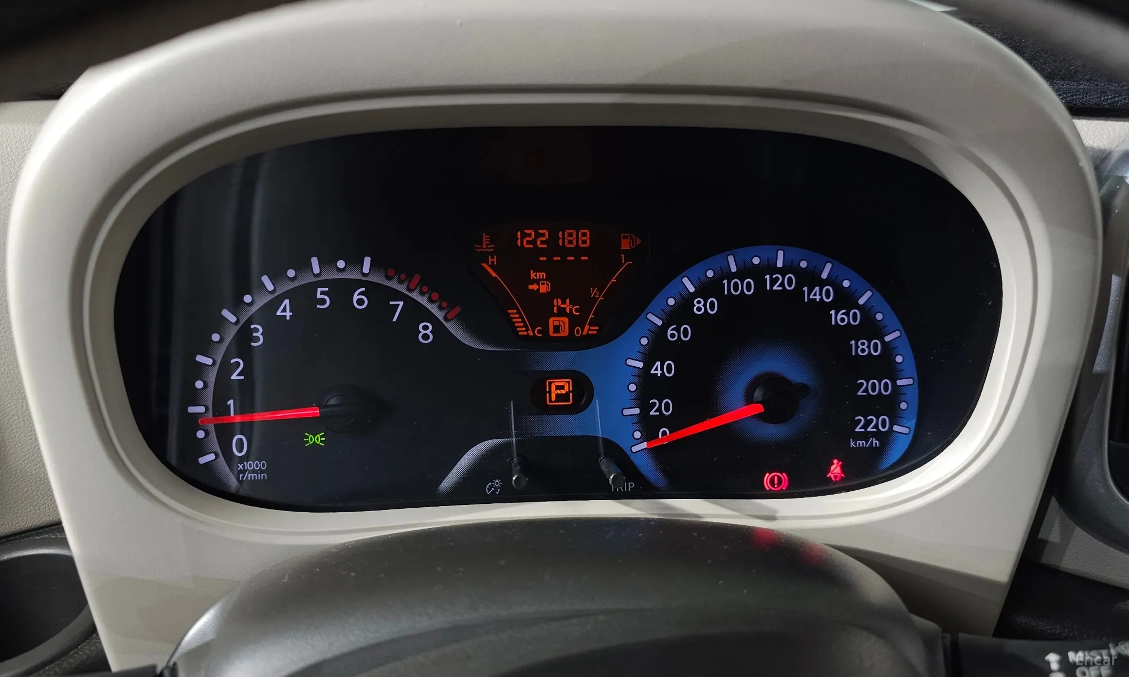 Nissan Cube превью 8