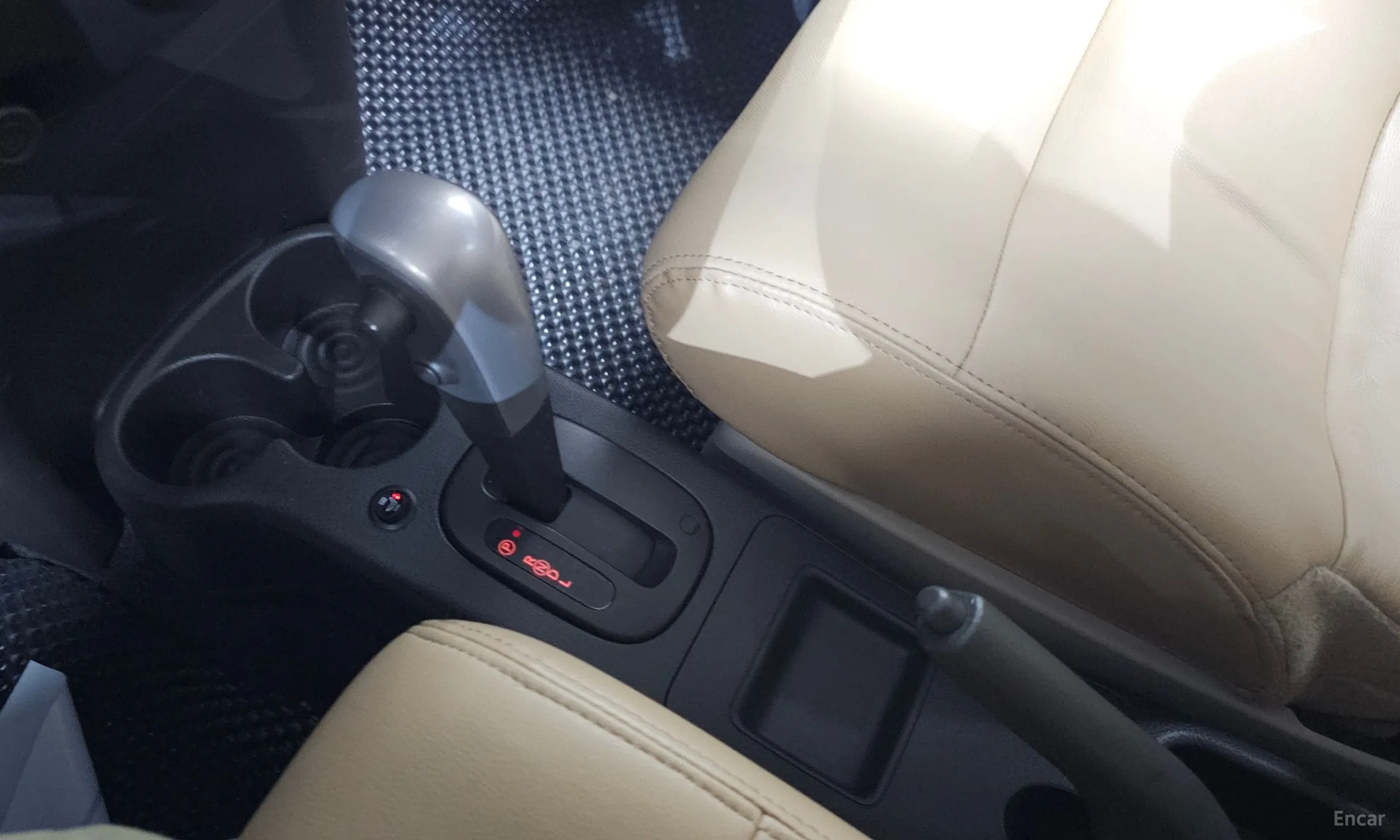 Nissan Cube превью 9