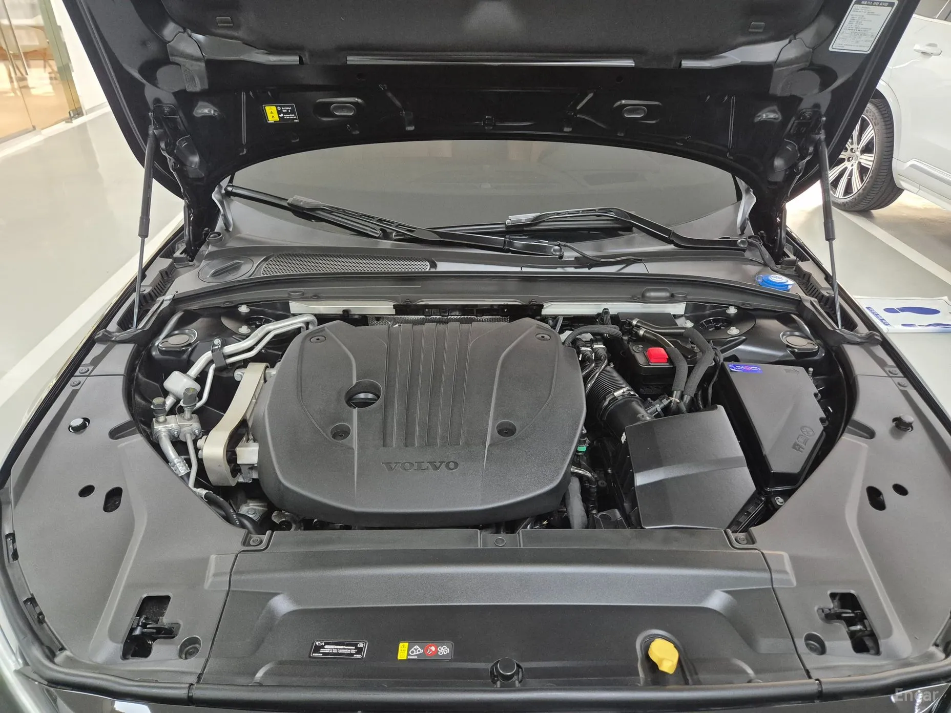 Volvo S90 превью 6