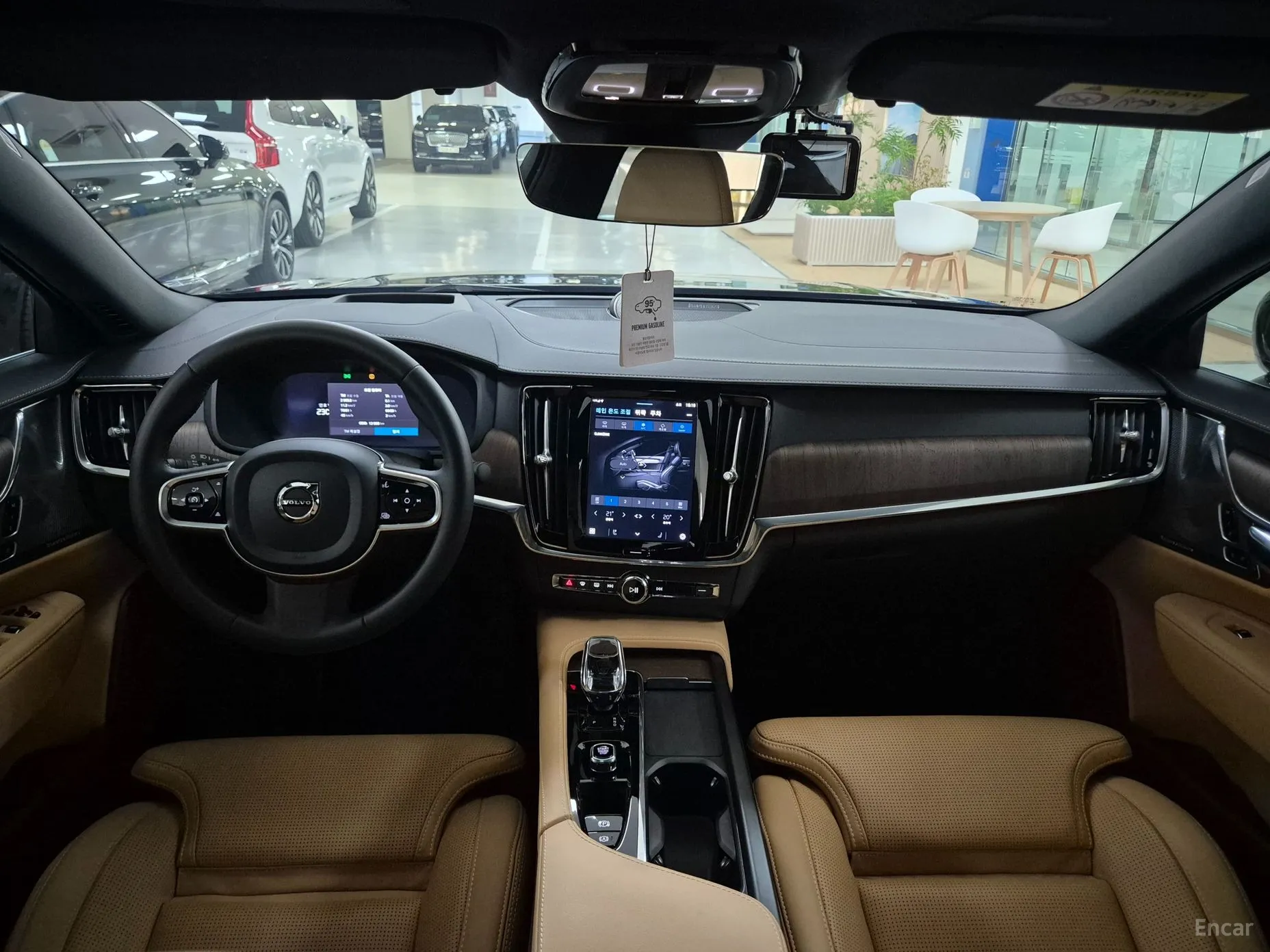 Volvo S90 превью 7