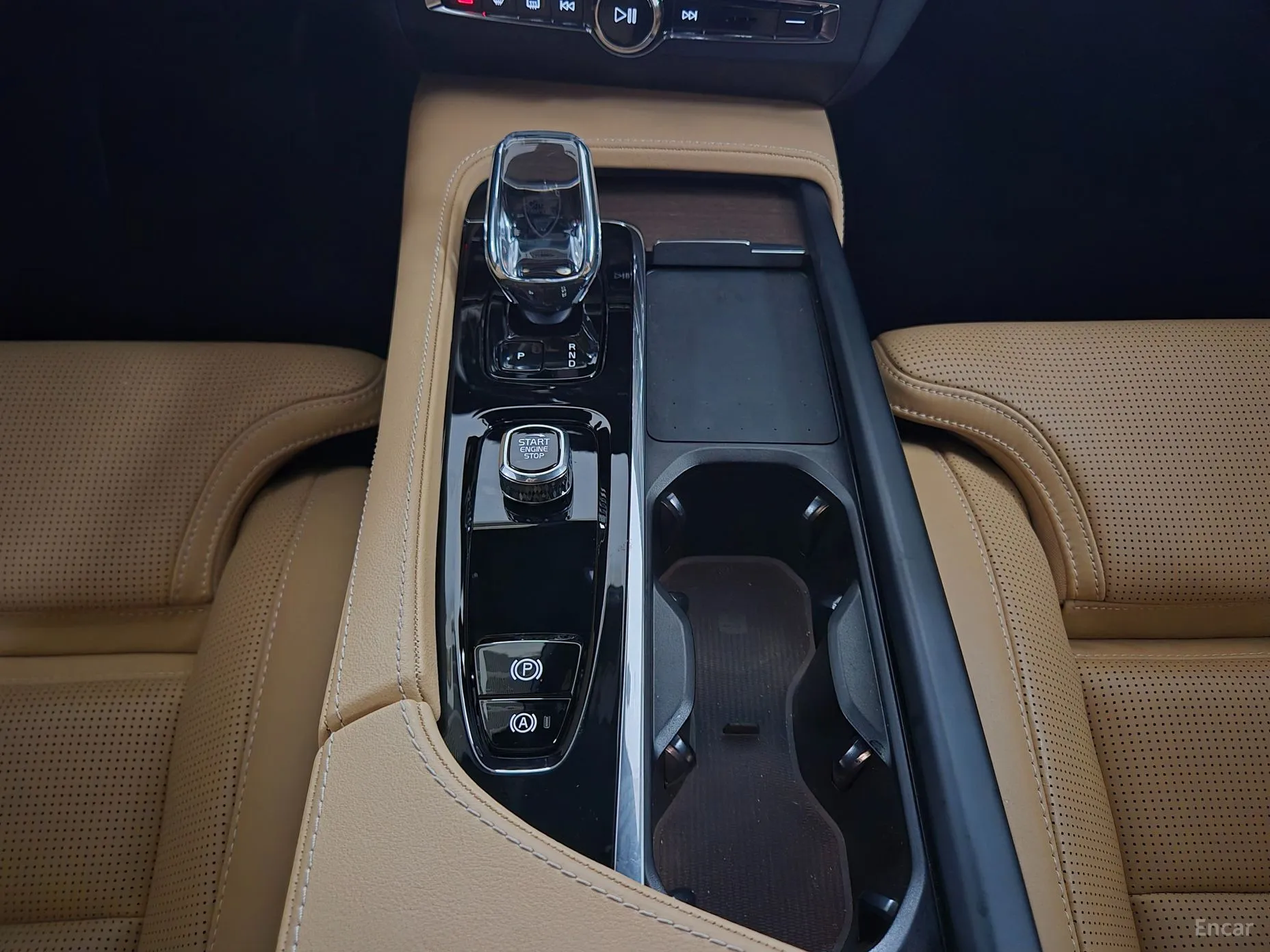 Volvo S90 превью 9