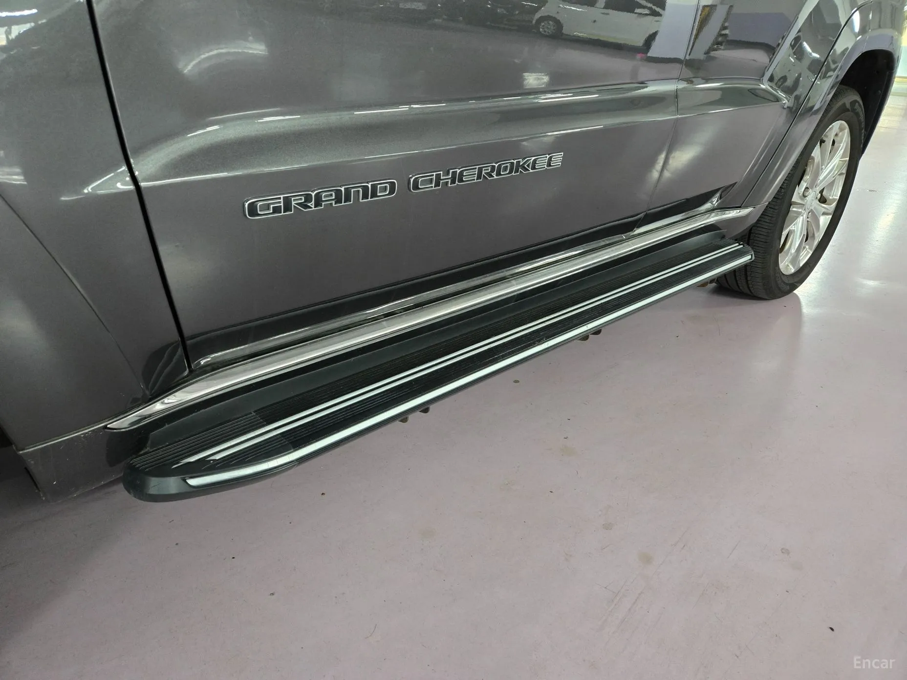Jeep Grand Cherokee превью 15